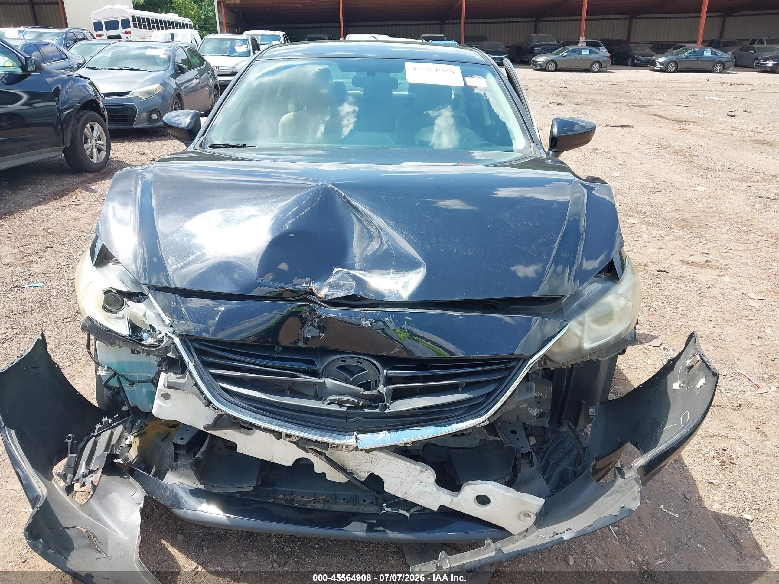 2014 Mazda Mazda6 I Sport Черный vin: JM1GJ1U63E1114768
