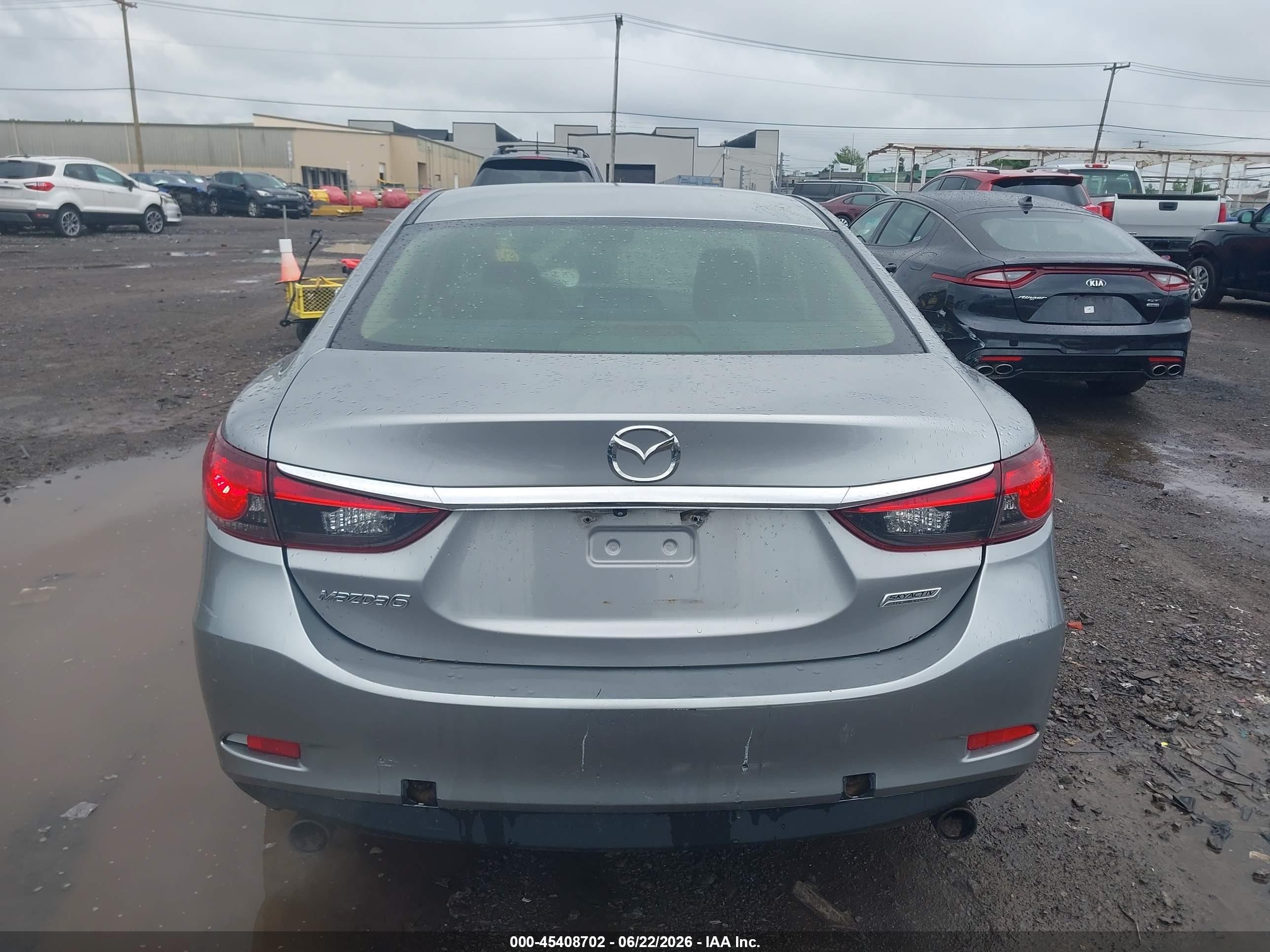 2015 Mazda Mazda6 I Sport Silver vin: JM1GJ1U64F1171725