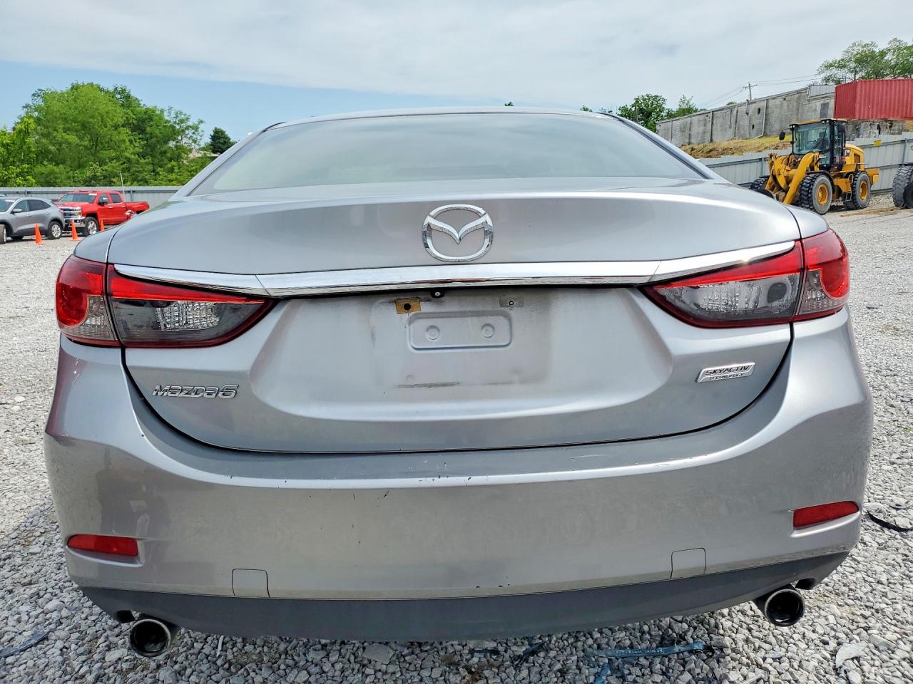 2014 Mazda 6 Sport Silver vin: JM1GJ1U67E1135588