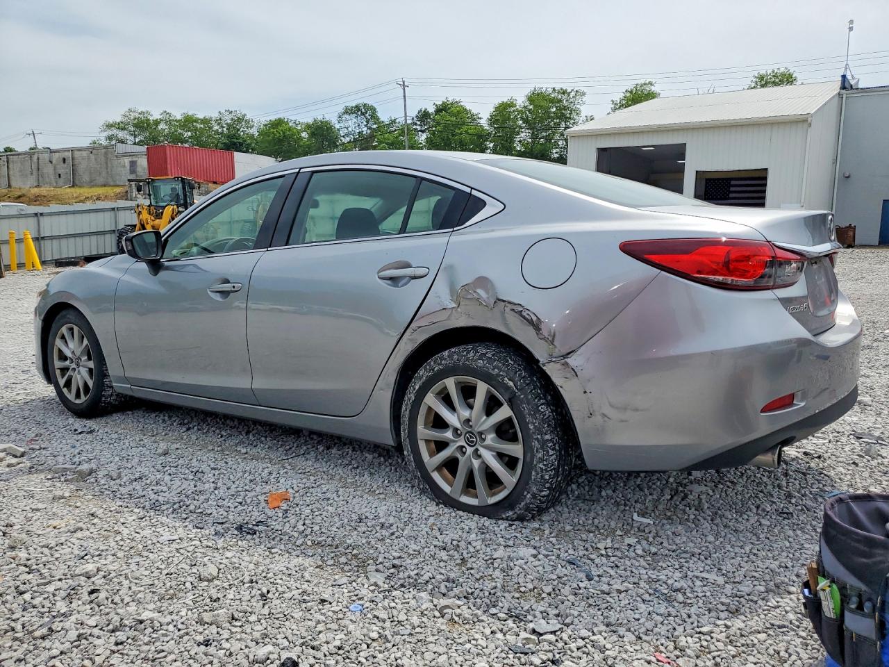 2014 Mazda 6 Sport Silver vin: JM1GJ1U67E1135588