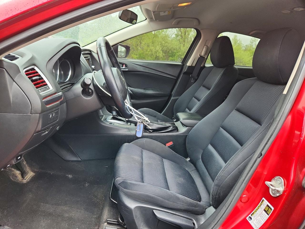 2015 Mazda 6 Sport Red vin: JM1GJ1U67F1163702