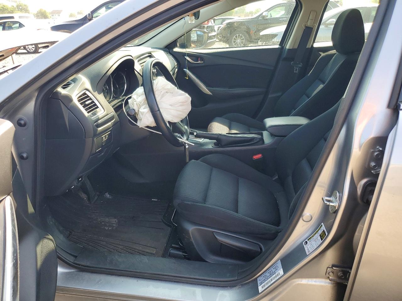 2015 Mazda 6 Sport Серебряный vin: JM1GJ1U67F1167541