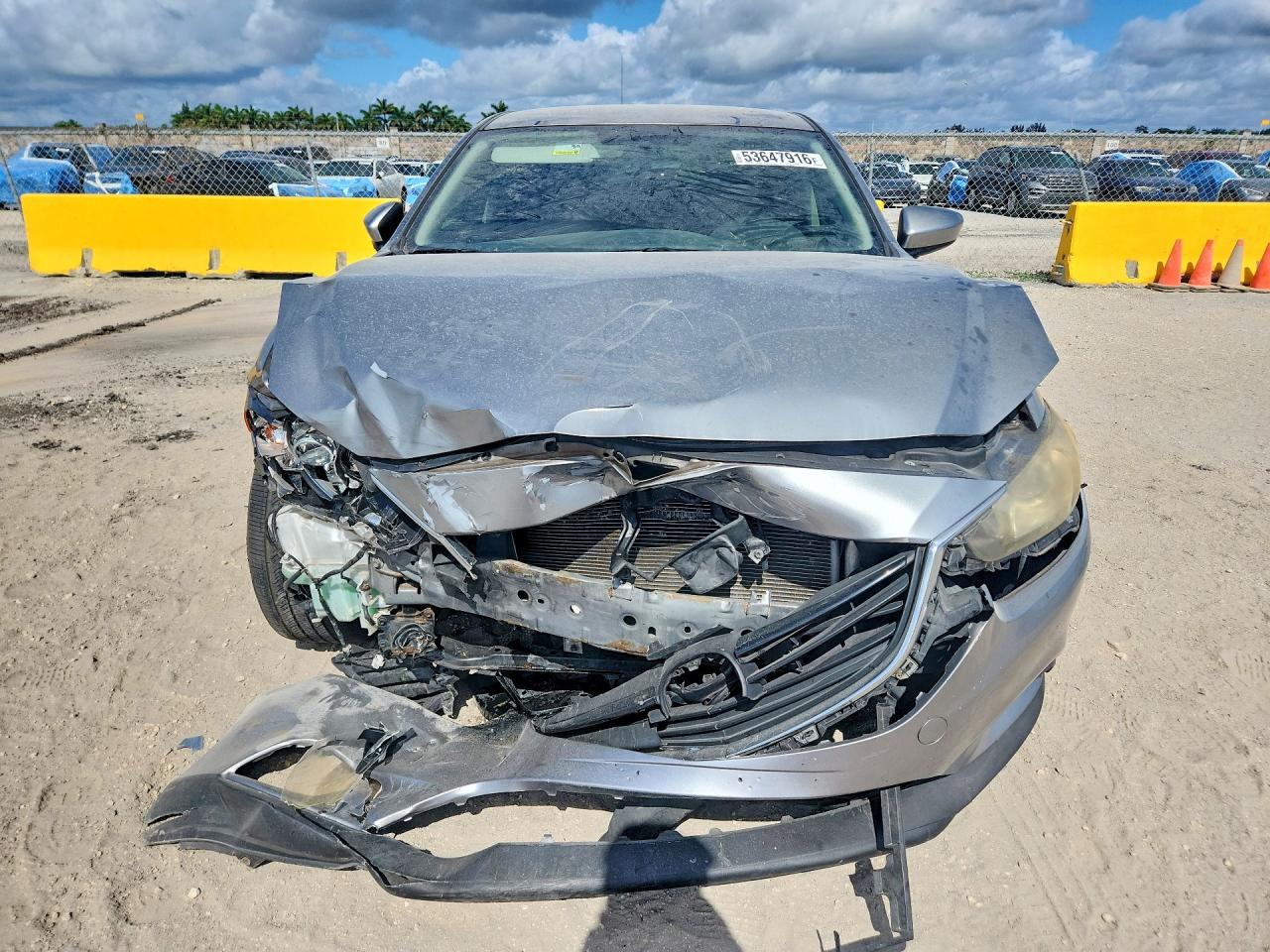 2014 Mazda 6 Sport Silver vin: JM1GJ1U68E1132179