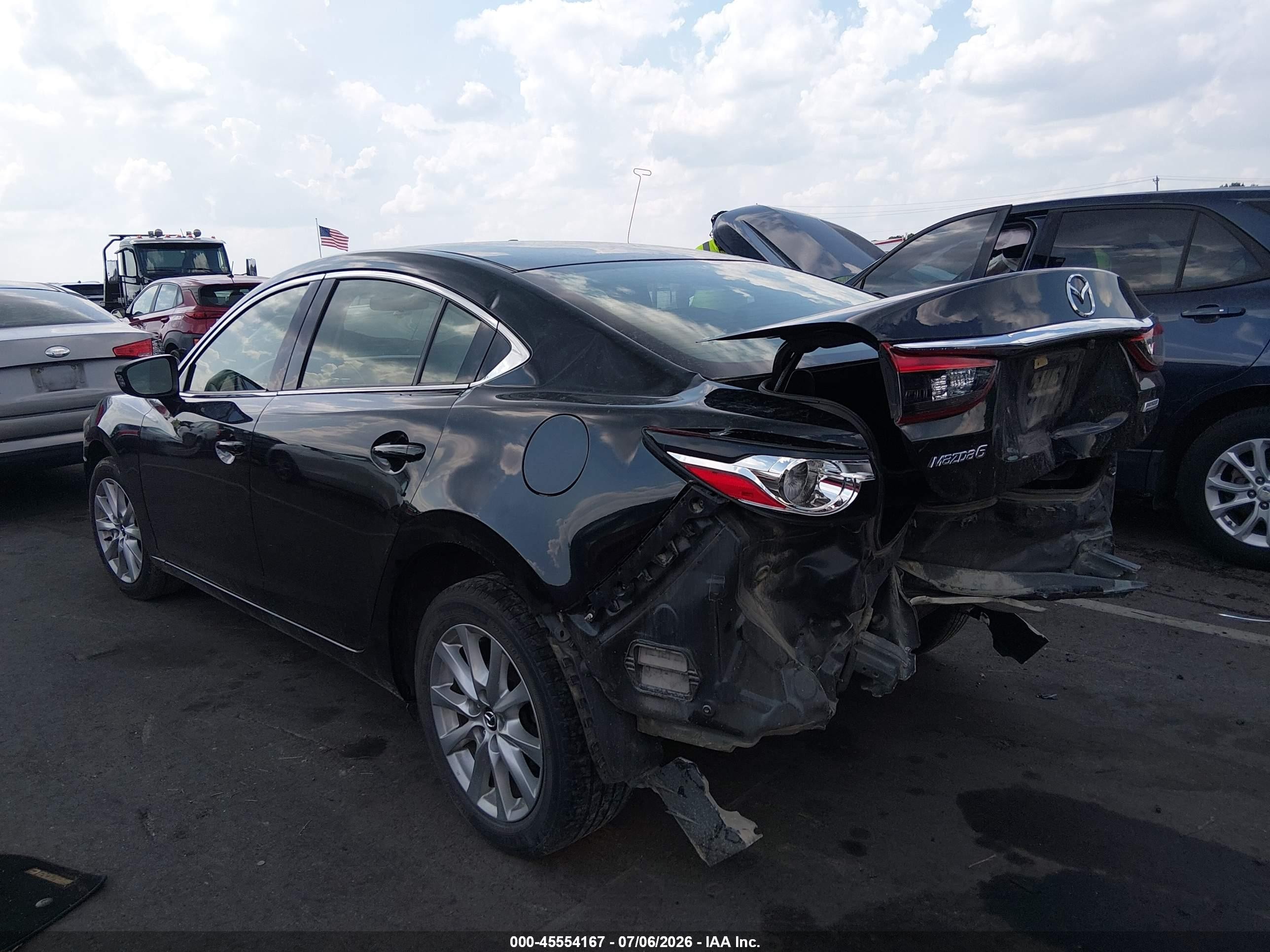 2015 Mazda Mazda6   Черный vin: JM1GJ1U68F1163921