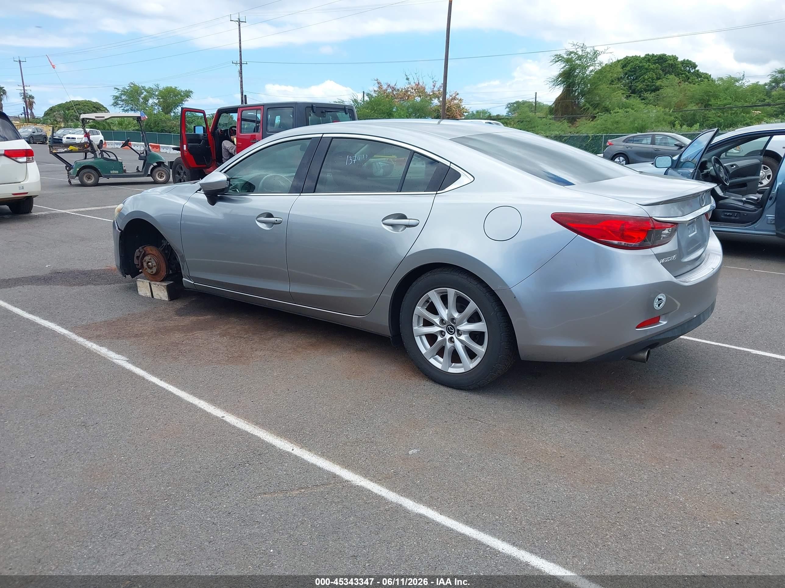 2014 Mazda Mazda6 I Sport Серебряный vin: JM1GJ1U69E1137441