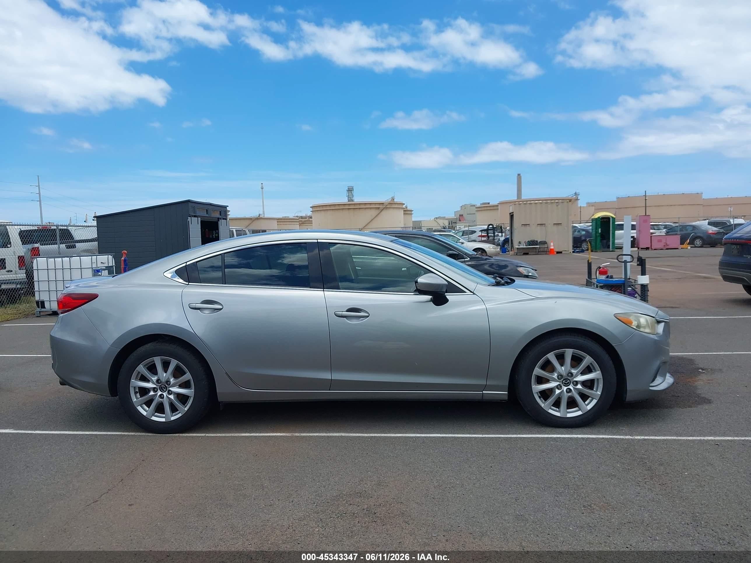 2014 Mazda Mazda6 I Sport Серебряный vin: JM1GJ1U69E1137441