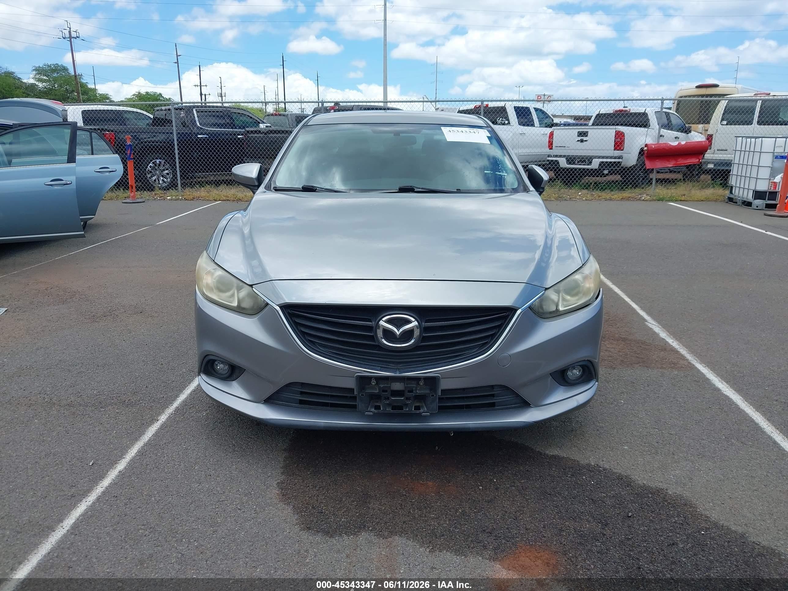 2014 Mazda Mazda6 I Sport Серебряный vin: JM1GJ1U69E1137441