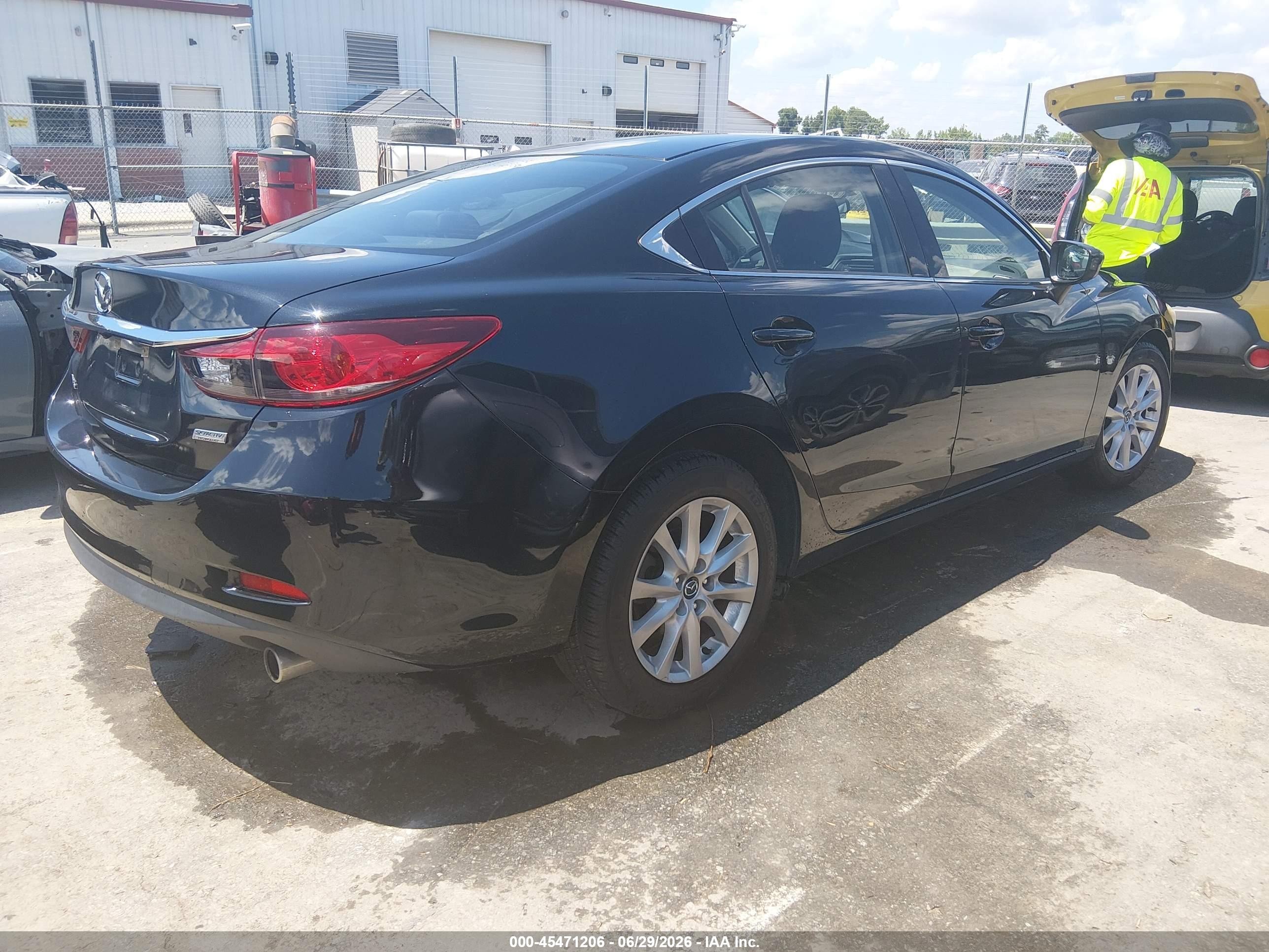 2014 Mazda Mazda6 I Sport Черный vin: JM1GJ1U69E1145846