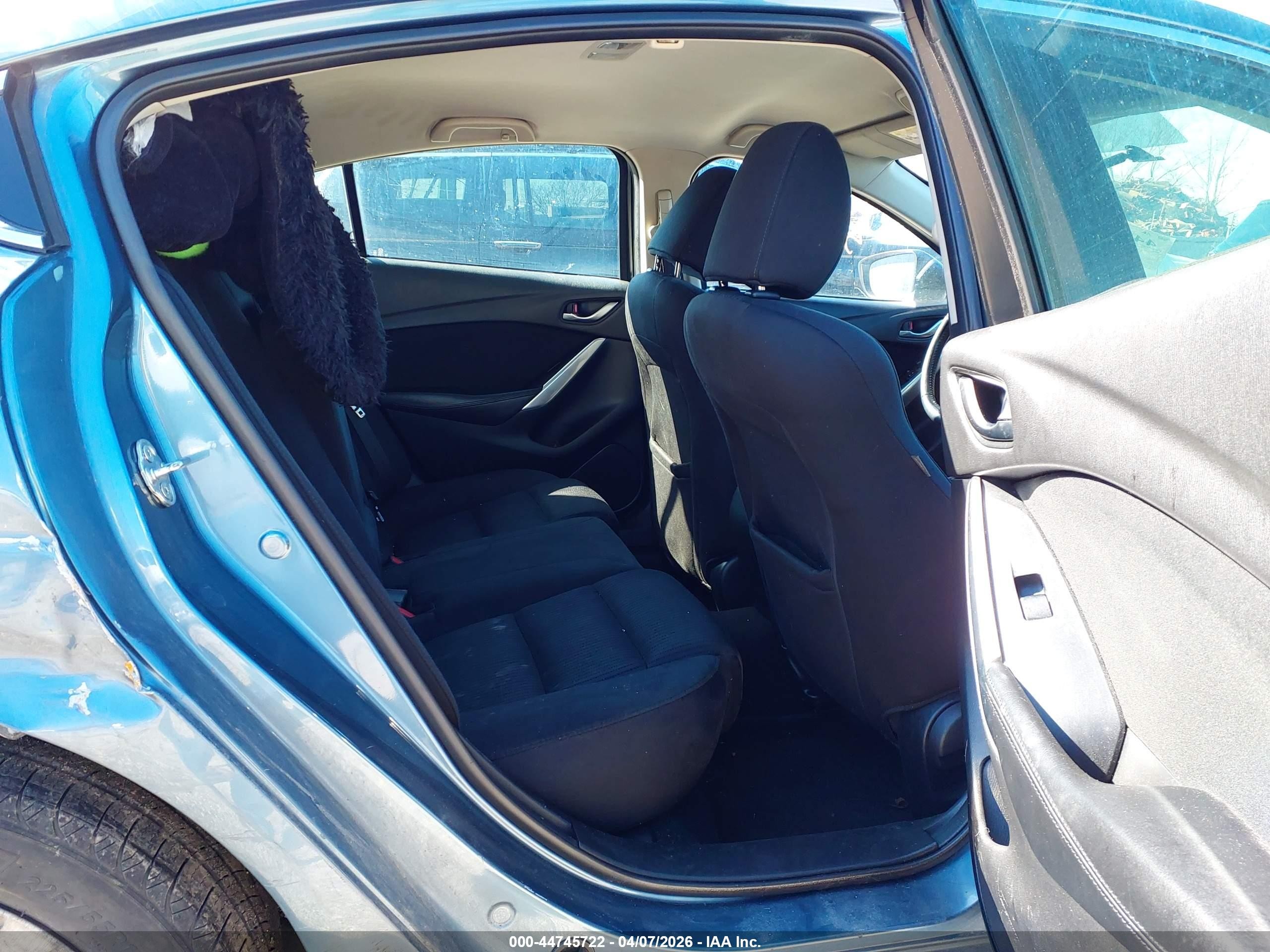 2014 Mazda Mazda6 I Sport Blue vin: JM1GJ1U6XE1140784