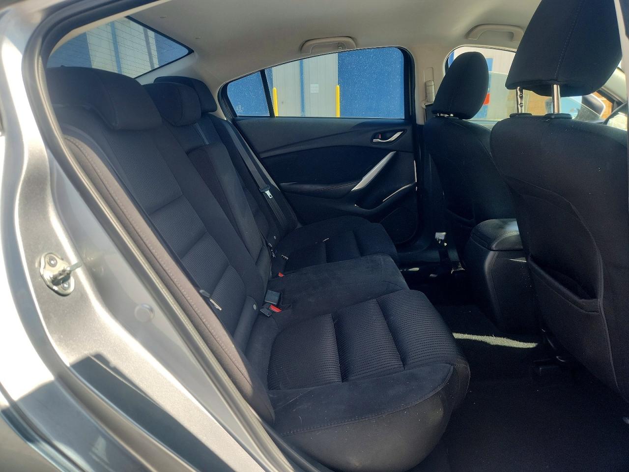 2014 Mazda 6 Sport Silver vin: JM1GJ1U6XE1150859