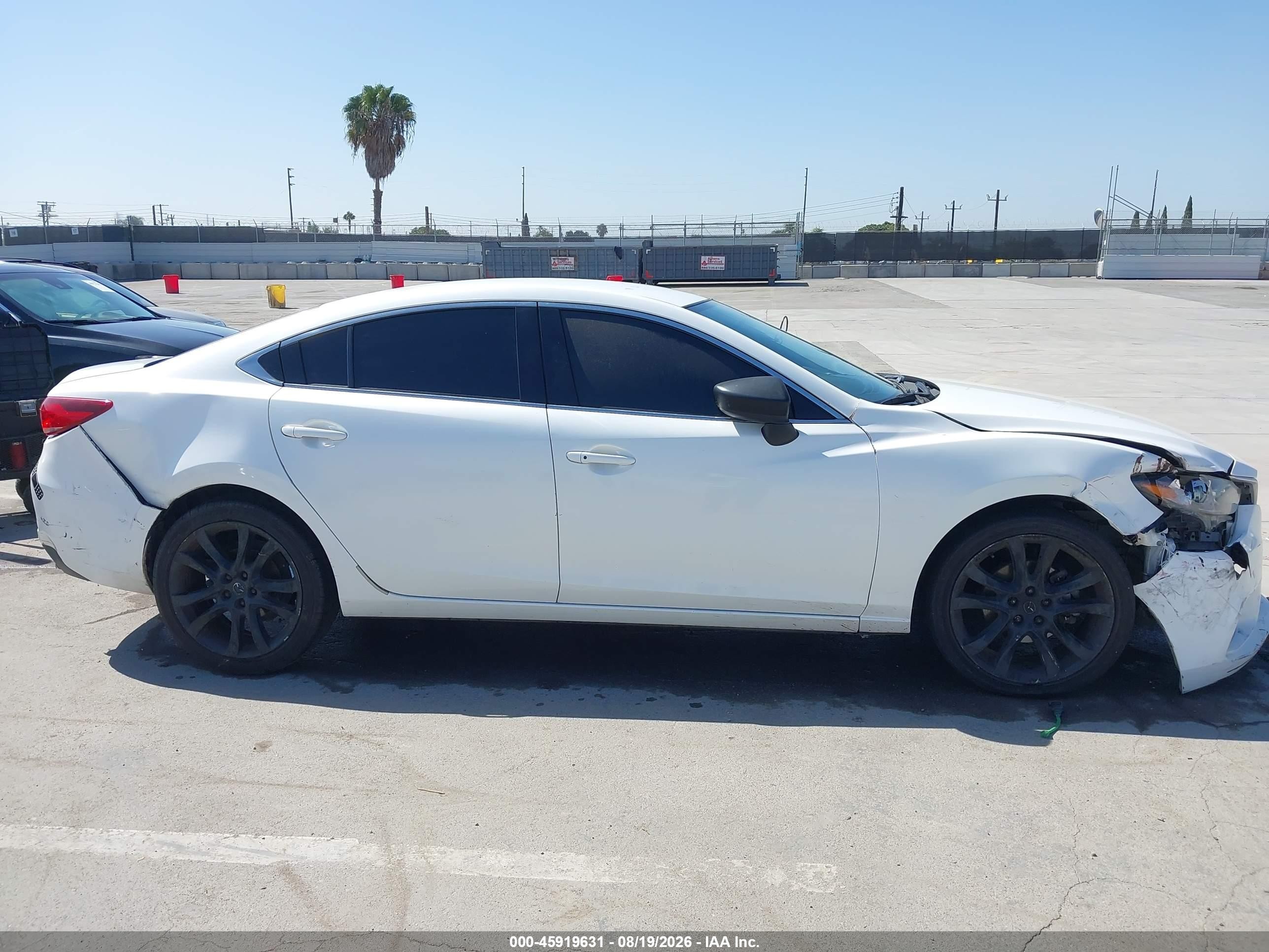 2015 Mazda Mazda6 I Touring White vin: JM1GJ1V50F1195803