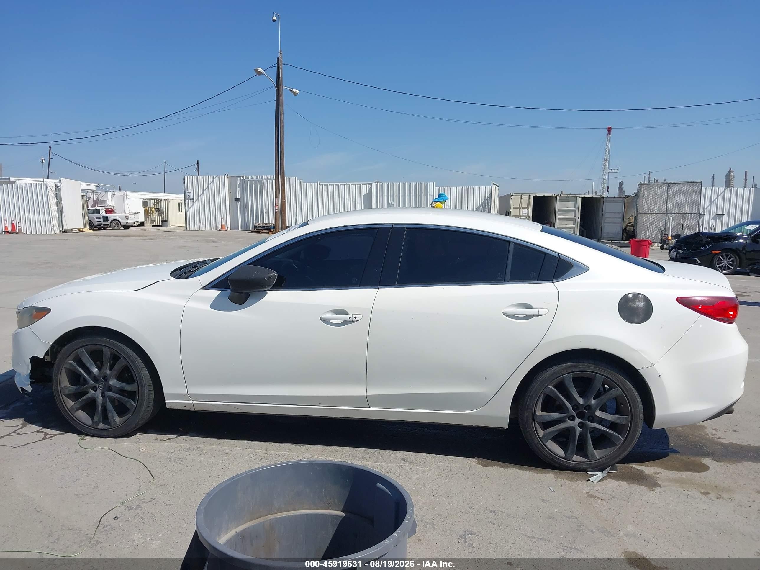 2015 Mazda Mazda6 I Touring White vin: JM1GJ1V50F1195803