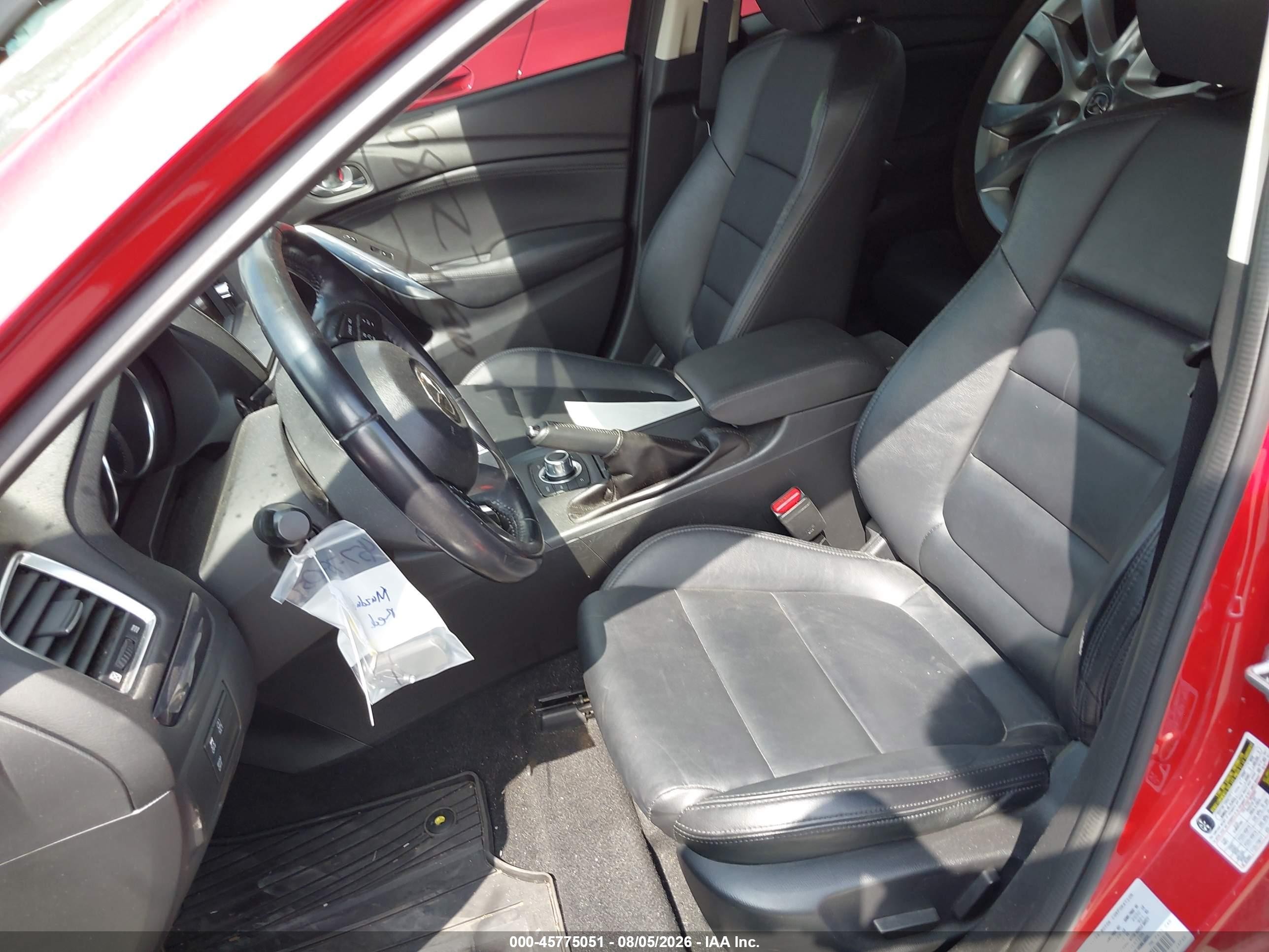 2015 Mazda Mazda6 I Touring Red vin: JM1GJ1V50F1209716