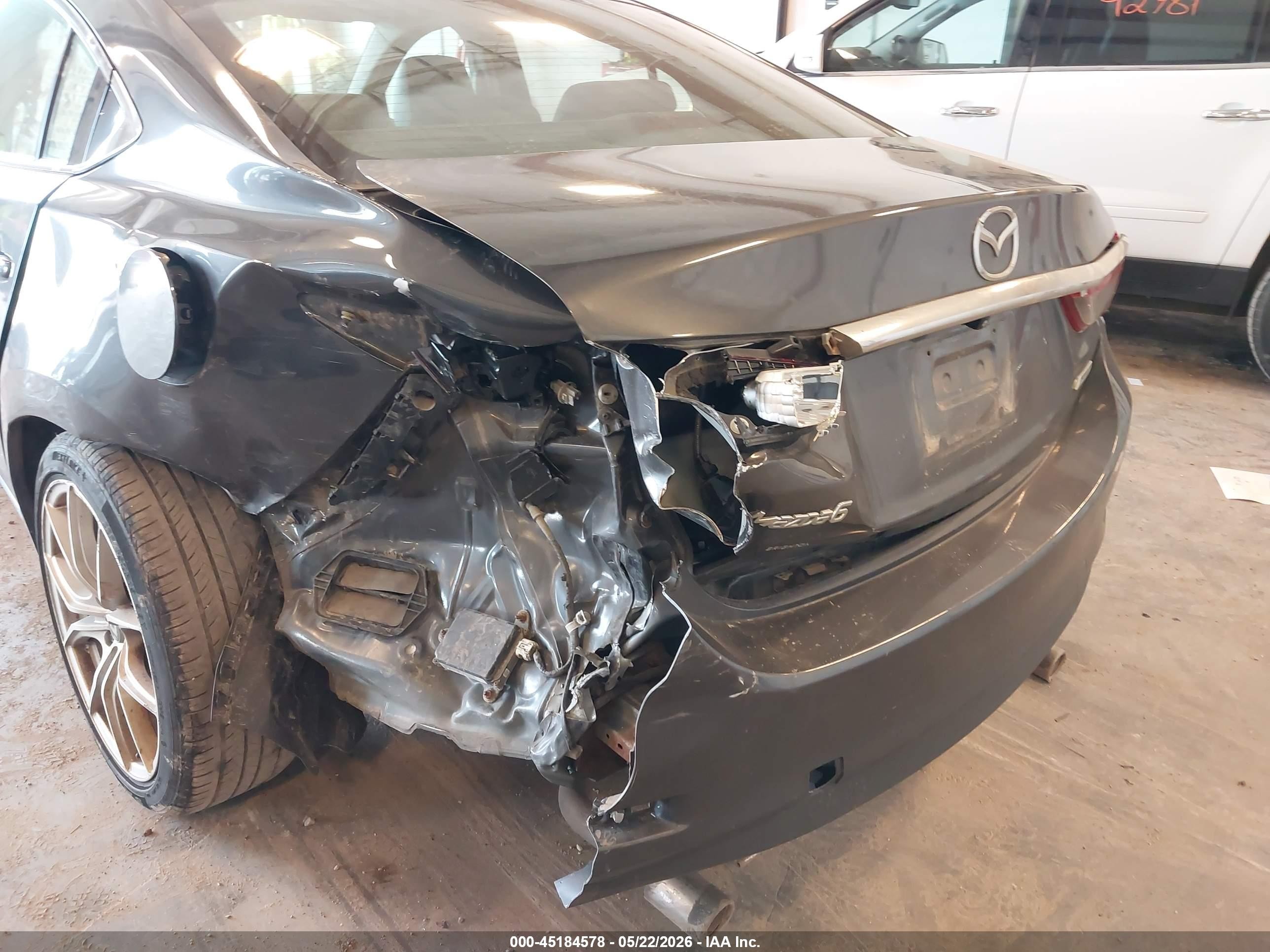 2015 Mazda Mazda6 I Touring Gray vin: JM1GJ1V51F1179321