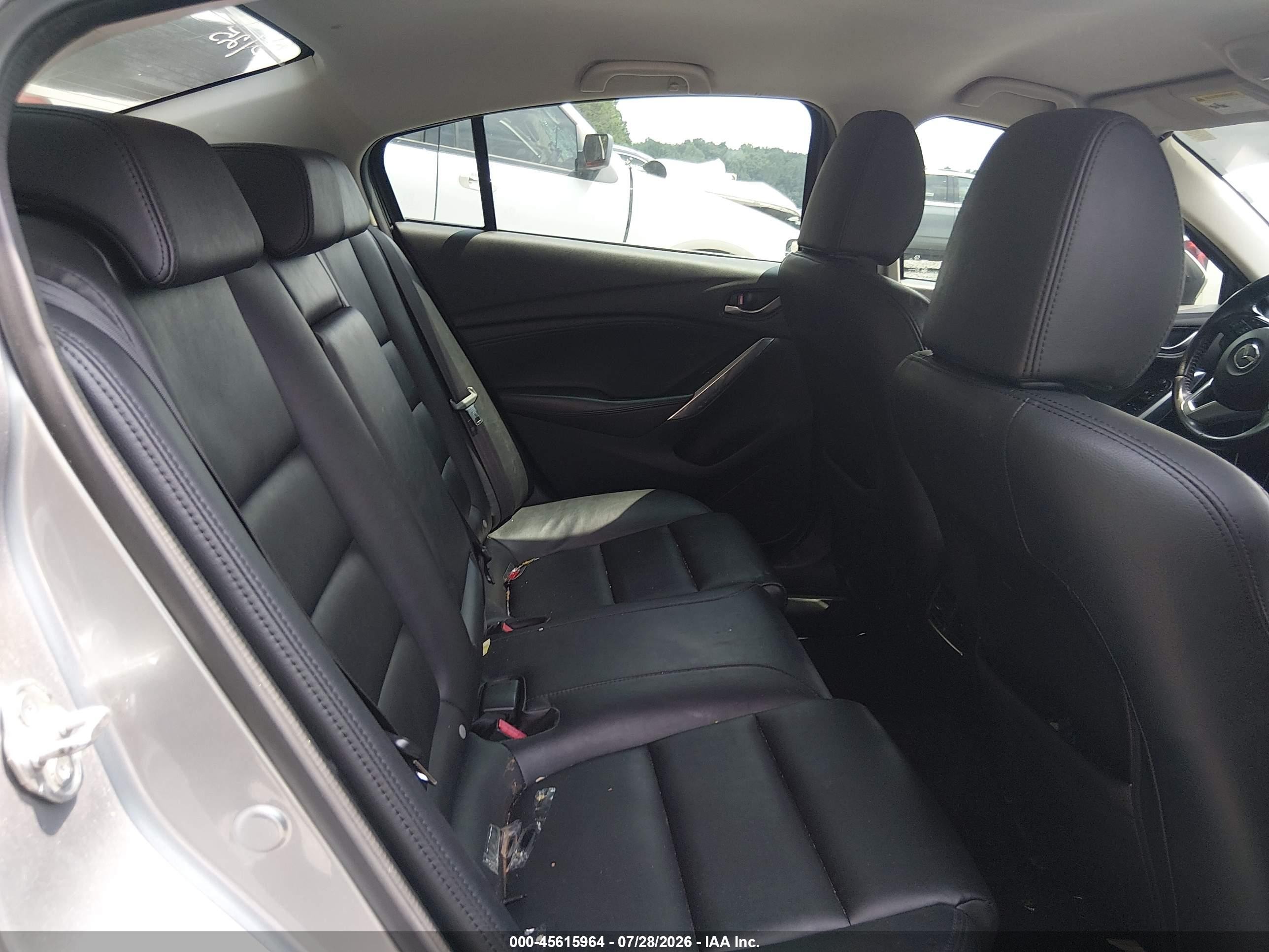 2015 Mazda Mazda6 I Touring Silver vin: JM1GJ1V51F1195597