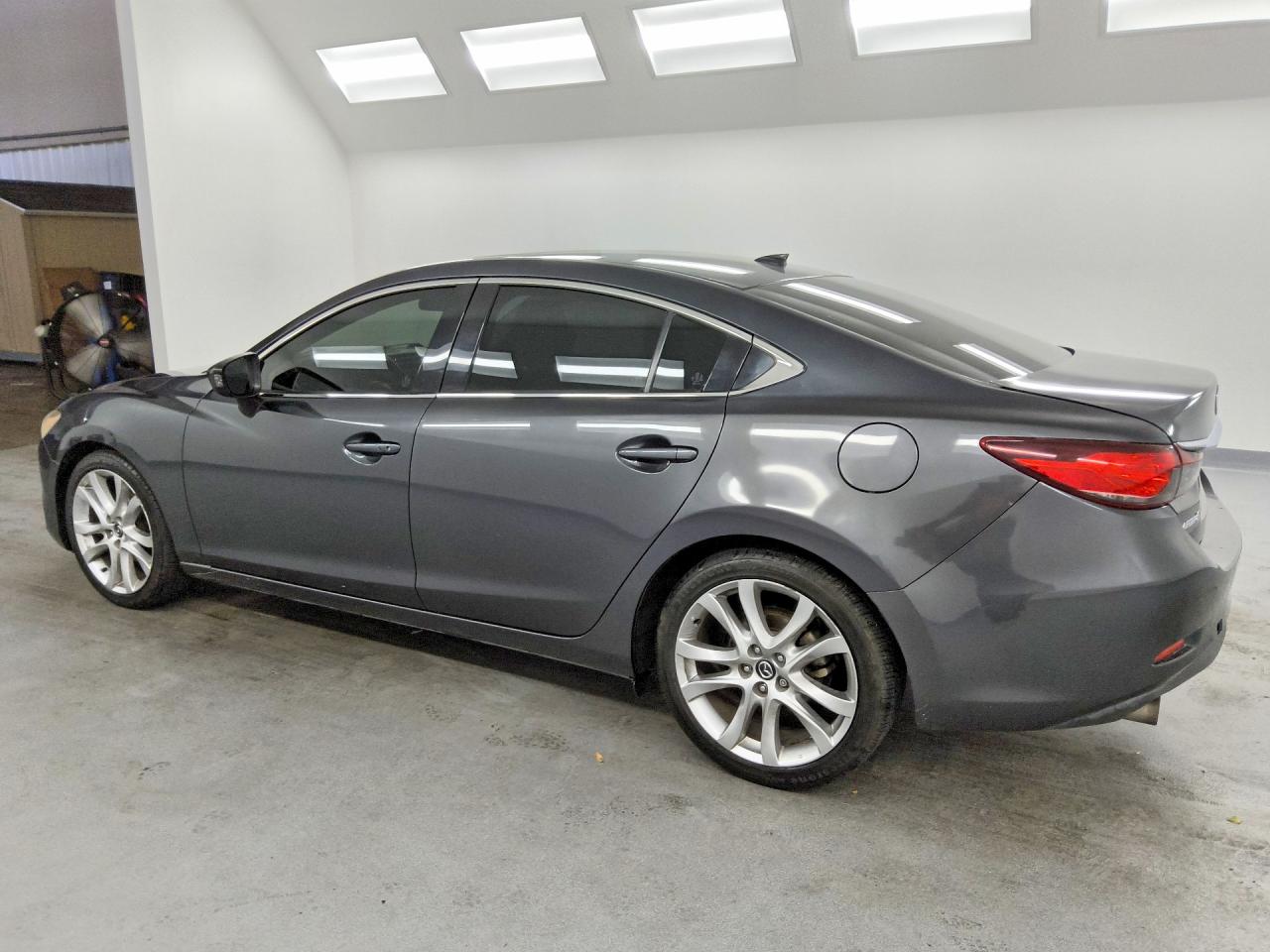 2015 Mazda 6 Touring Gray vin: JM1GJ1V51F1220028
