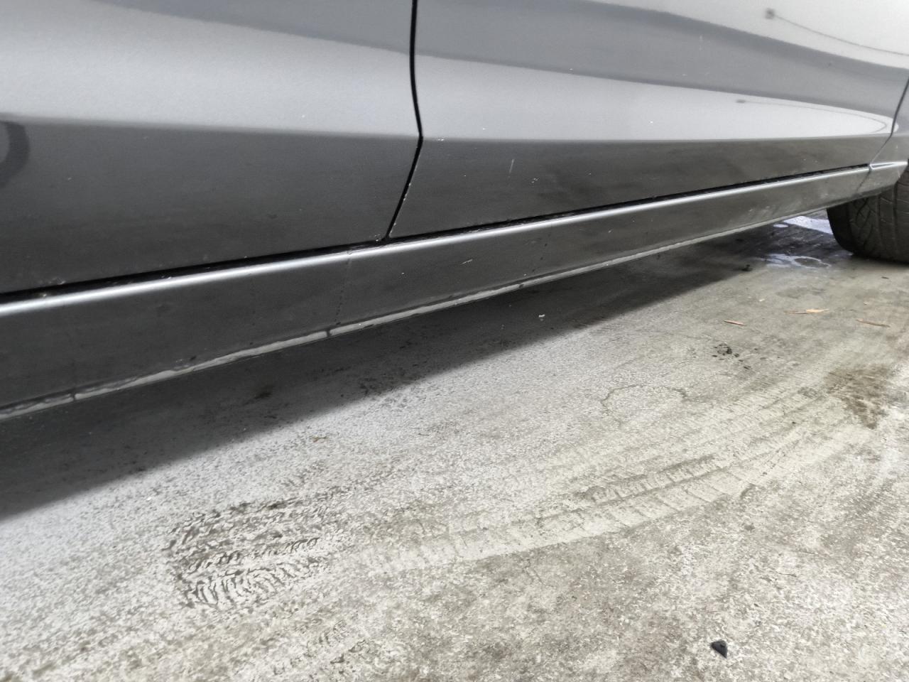2015 Mazda 6 Touring Gray vin: JM1GJ1V51F1220028 Damage: Right Rocker Panel, Chipped, 10 Or More
