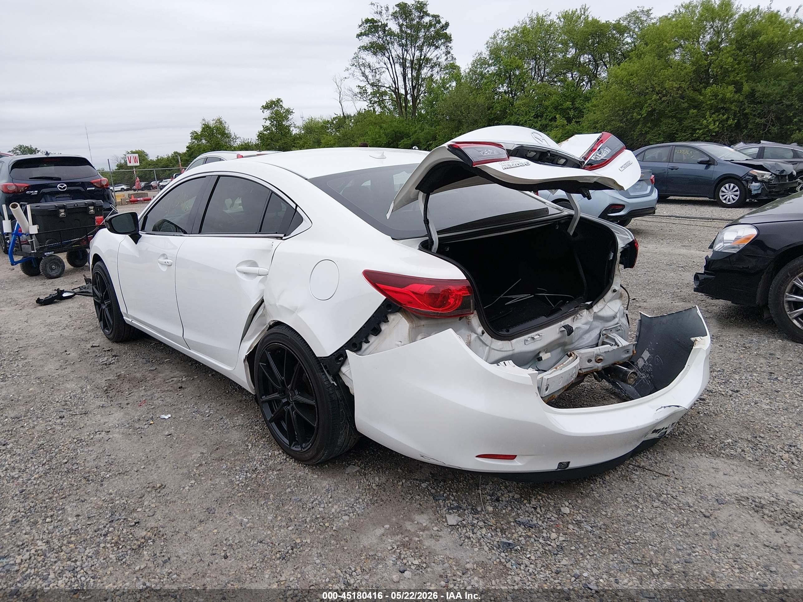 2015 Mazda Mazda6   White vin: JM1GJ1V51F1220451