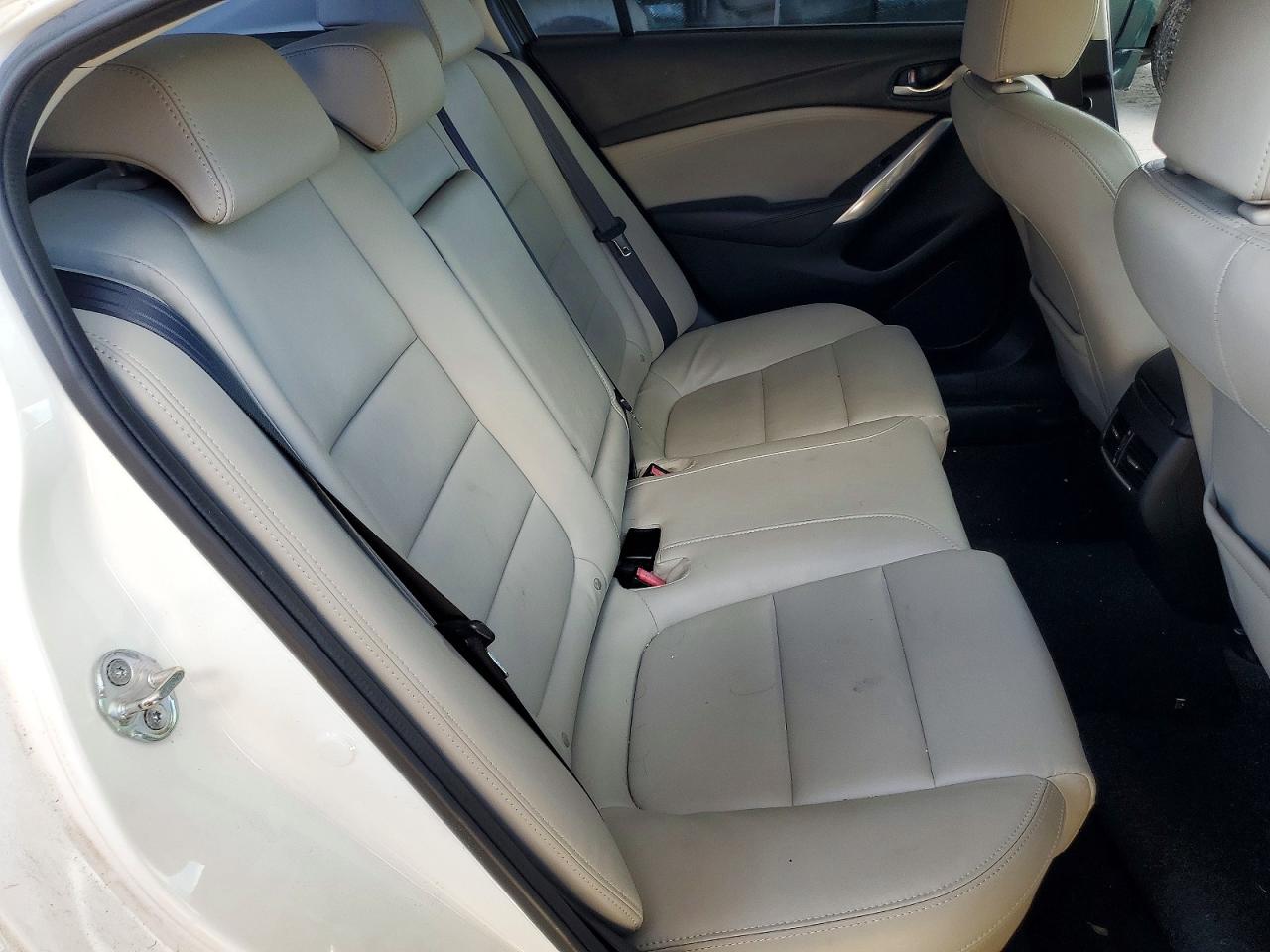2015 Mazda 6 Touring White vin: JM1GJ1V51F1223169