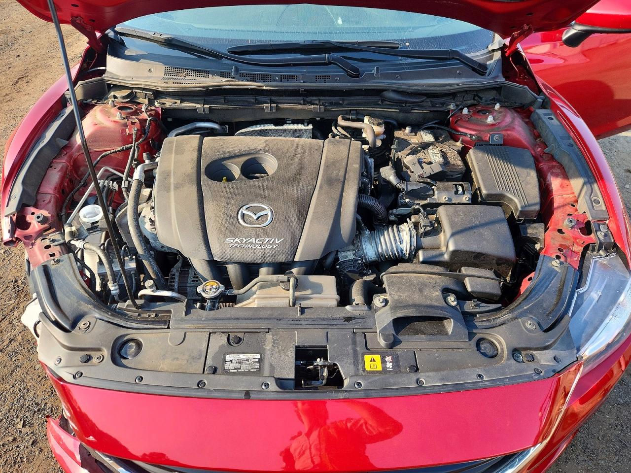 2015 Mazda 6 Touring Red vin: JM1GJ1V52F1217350