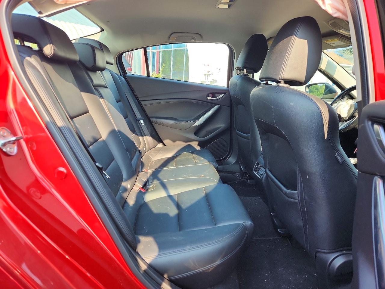 2015 Mazda 6 Touring Red vin: JM1GJ1V52F1217350