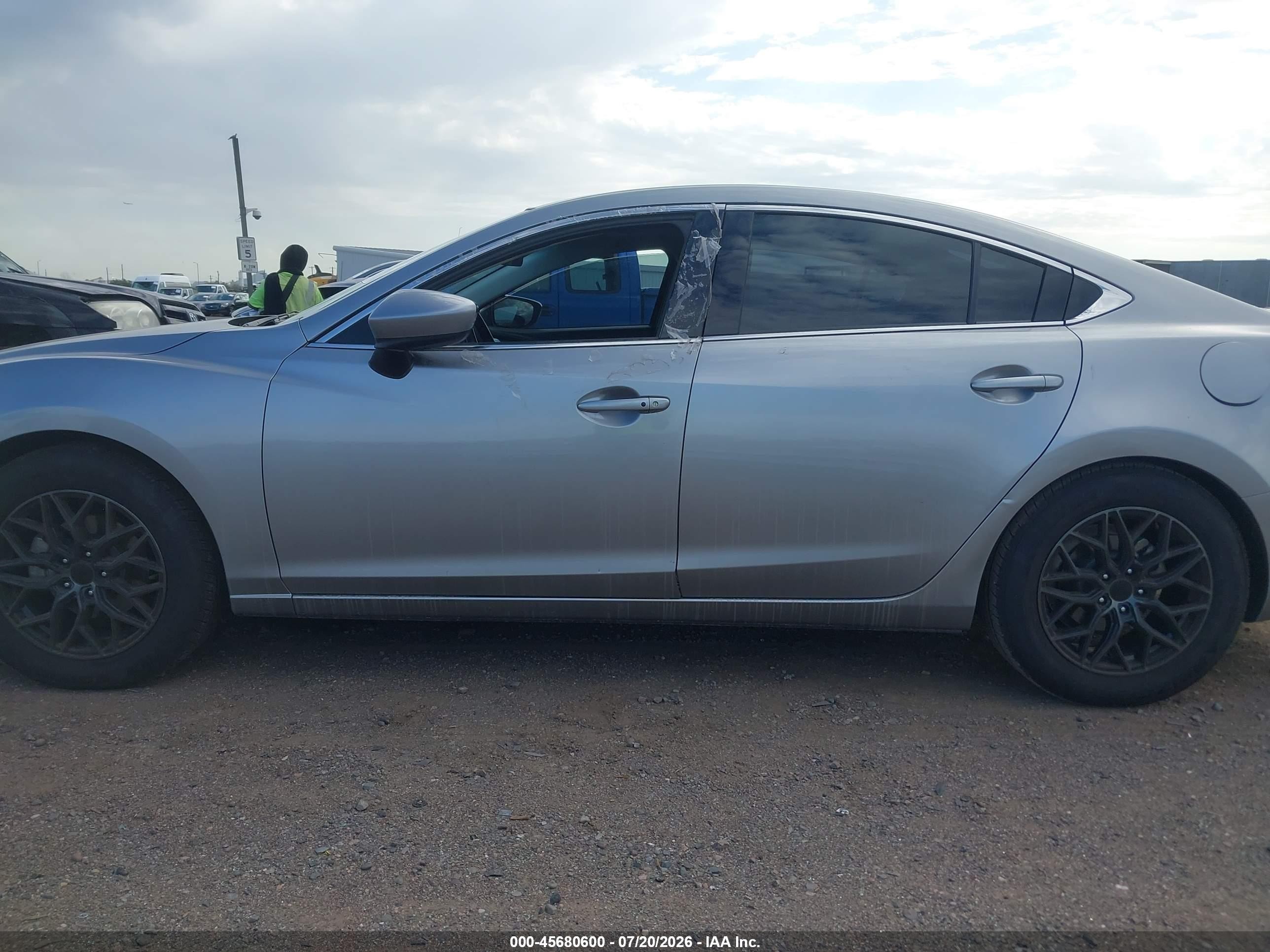 2015 Mazda Mazda6 I Touring Silver vin: JM1GJ1V53F1189929