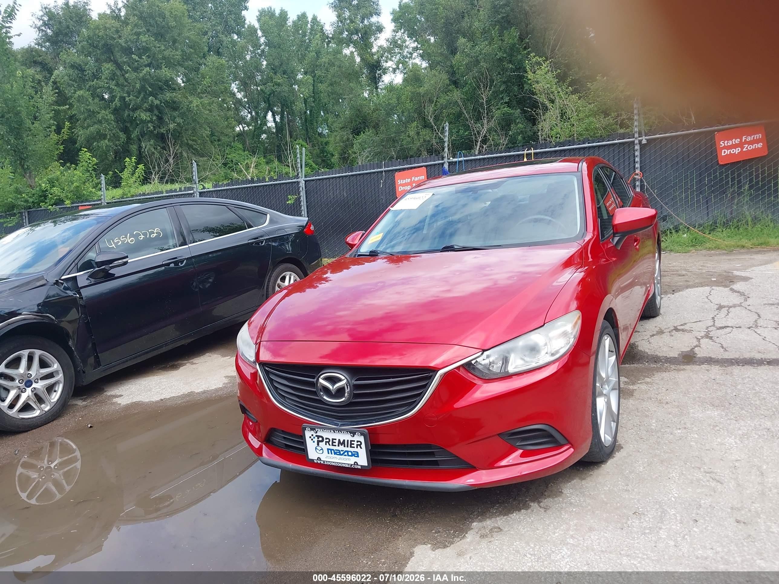 2015 Mazda Mazda6 I Touring Red vin: JM1GJ1V53F1208690