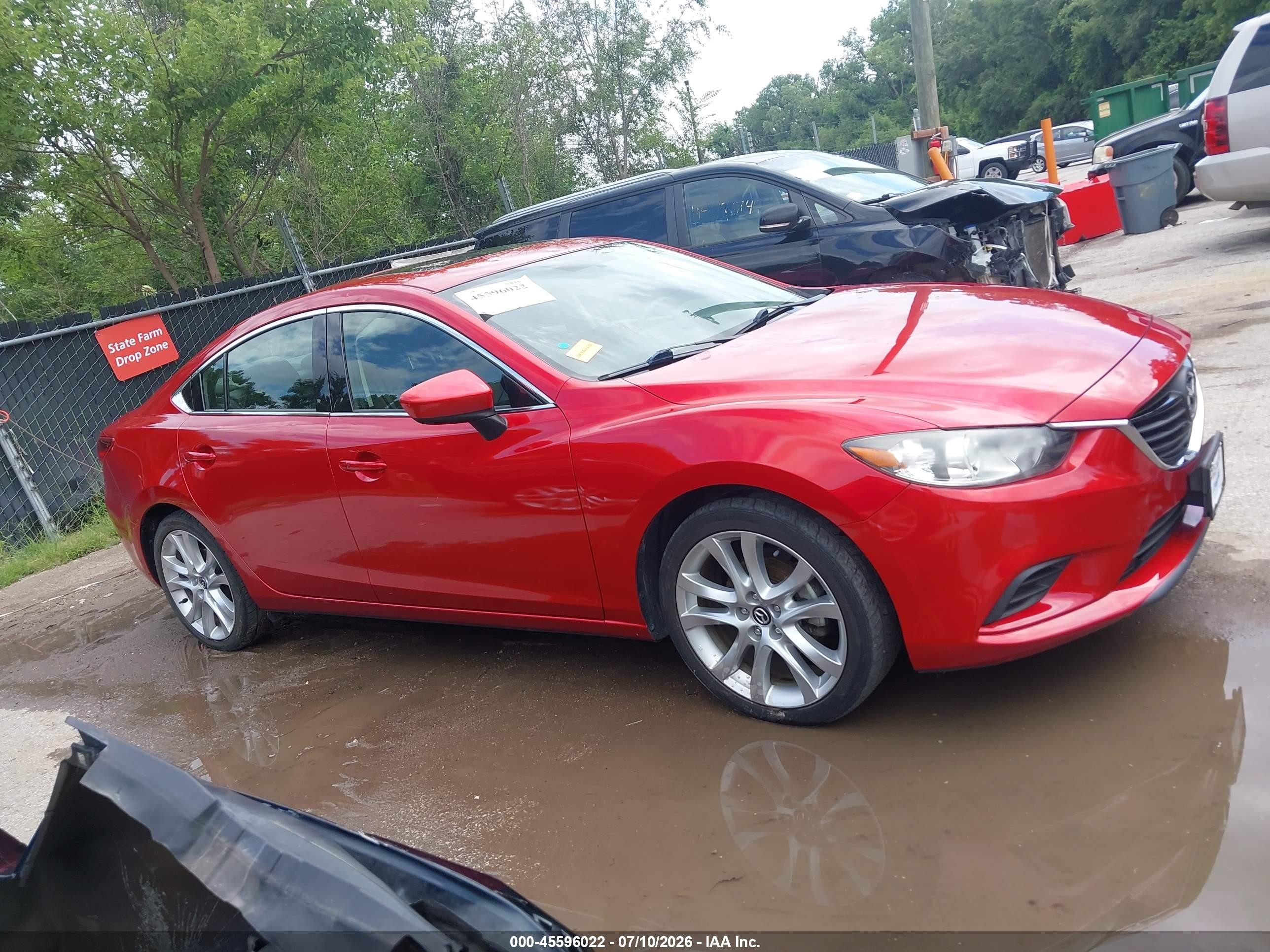 2015 Mazda Mazda6 I Touring Red vin: JM1GJ1V53F1208690