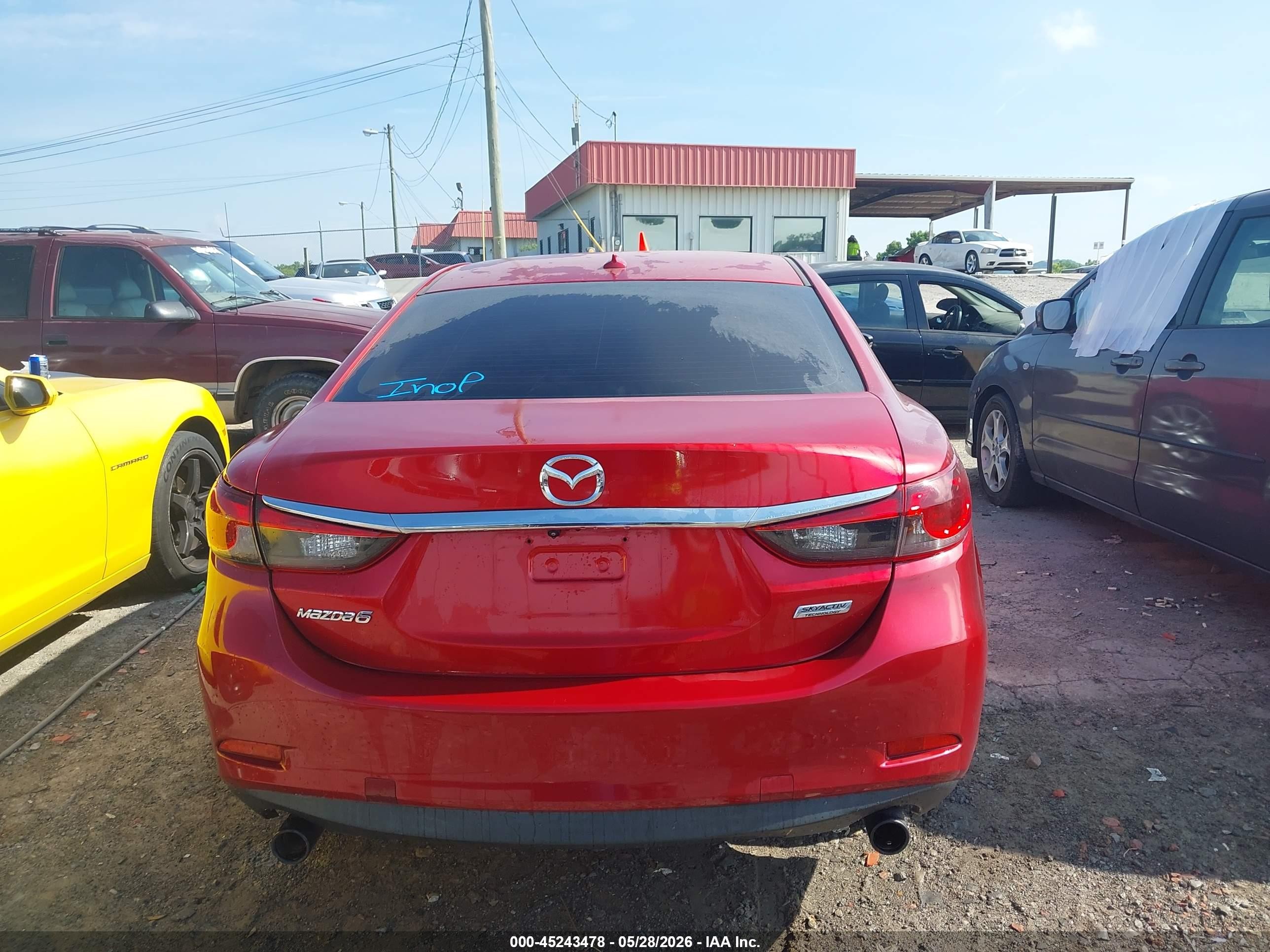2015 Mazda Mazda6   Красный vin: JM1GJ1V53F1217437