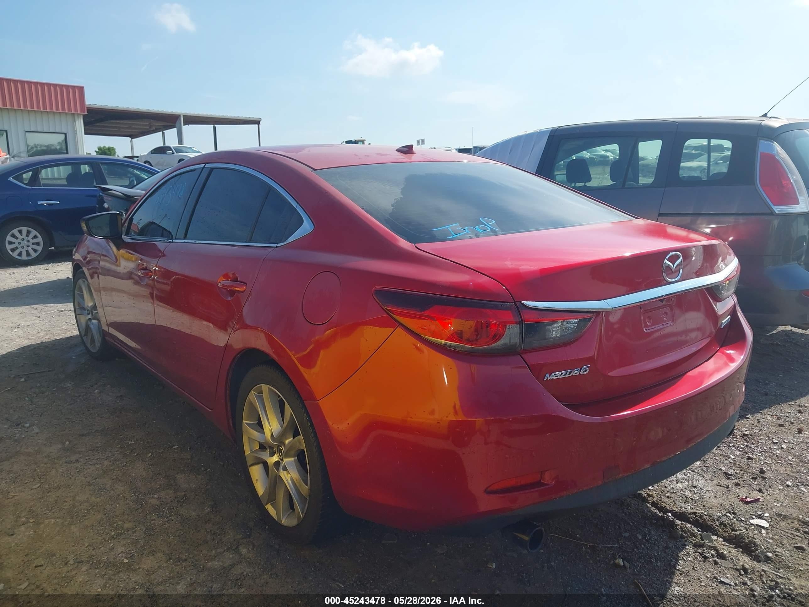 2015 Mazda Mazda6   Красный vin: JM1GJ1V53F1217437