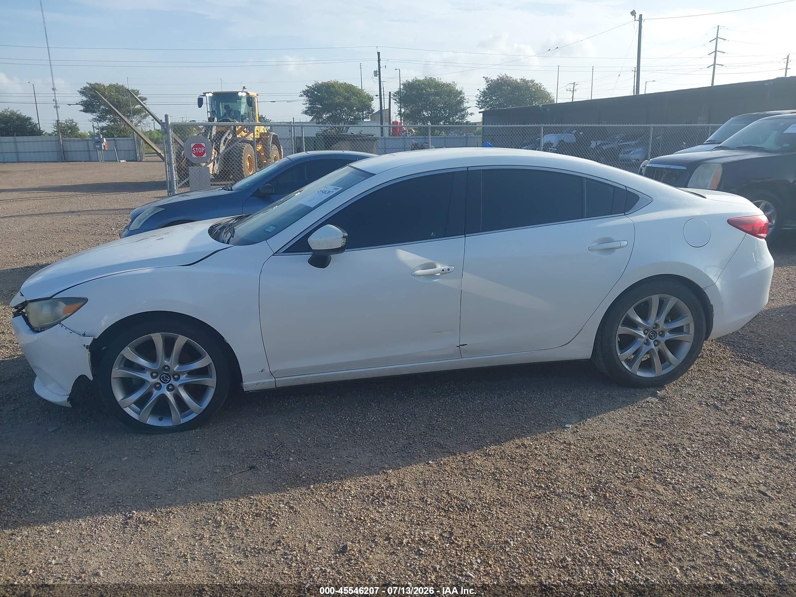 2015 Mazda Mazda6 I Touring White vin: JM1GJ1V54F1198817