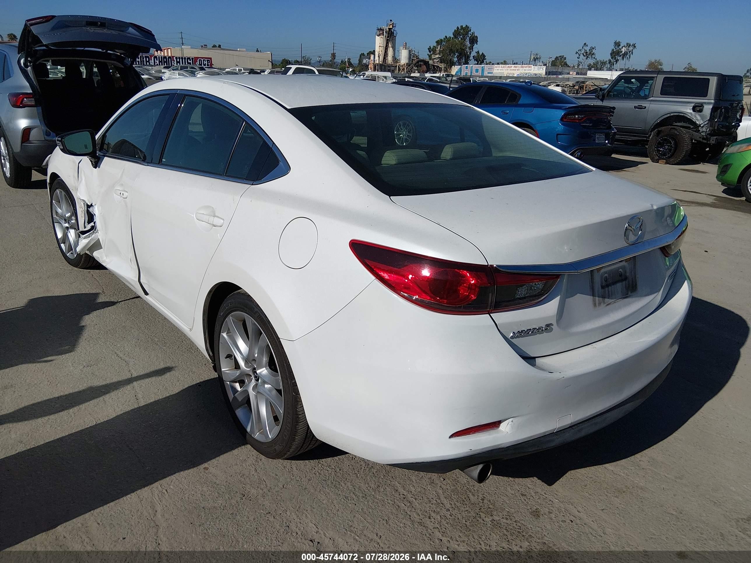 2015 Mazda Mazda6 I Touring White vin: JM1GJ1V54F1211422