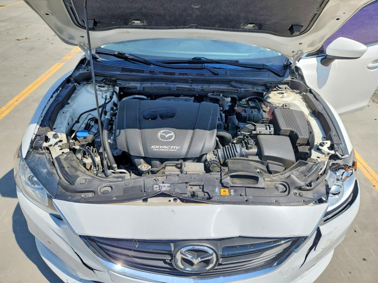 2015 Mazda 6 Touring White vin: JM1GJ1V54F1217785