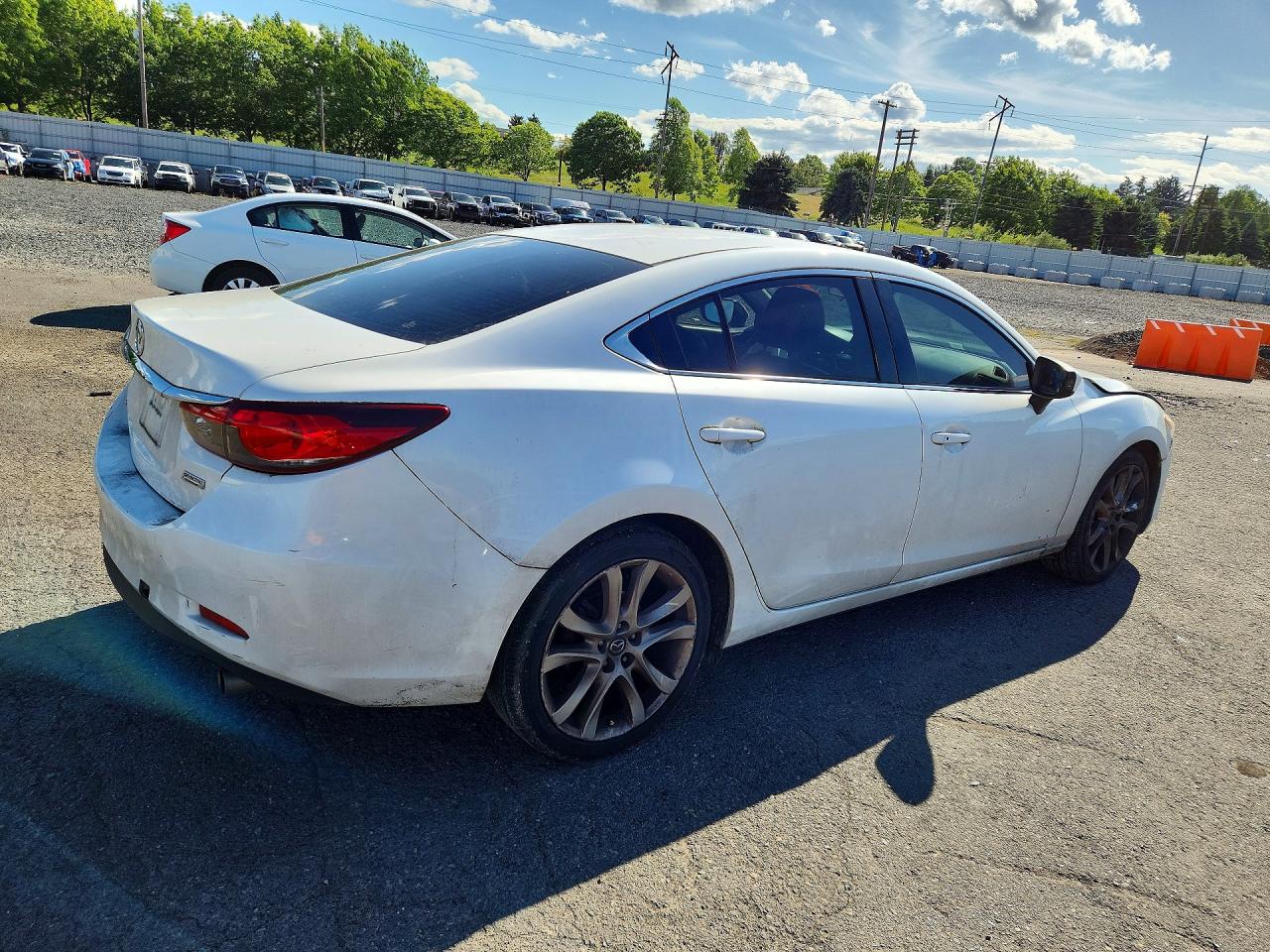 2016 Mazda 6 Touring White vin: JM1GJ1V54G1477458