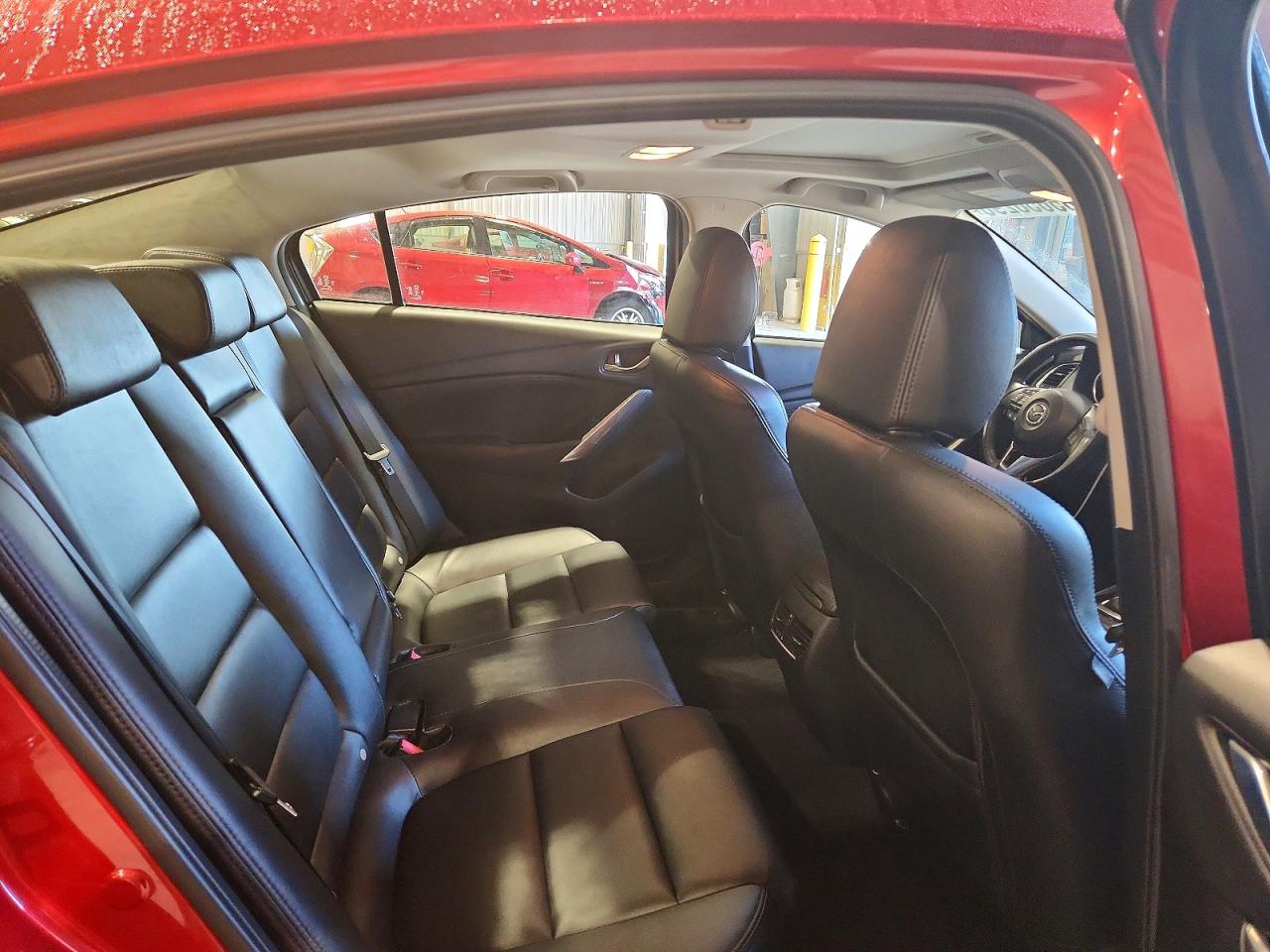 2015 Mazda 6 Touring Red vin: JM1GJ1V55F1218749