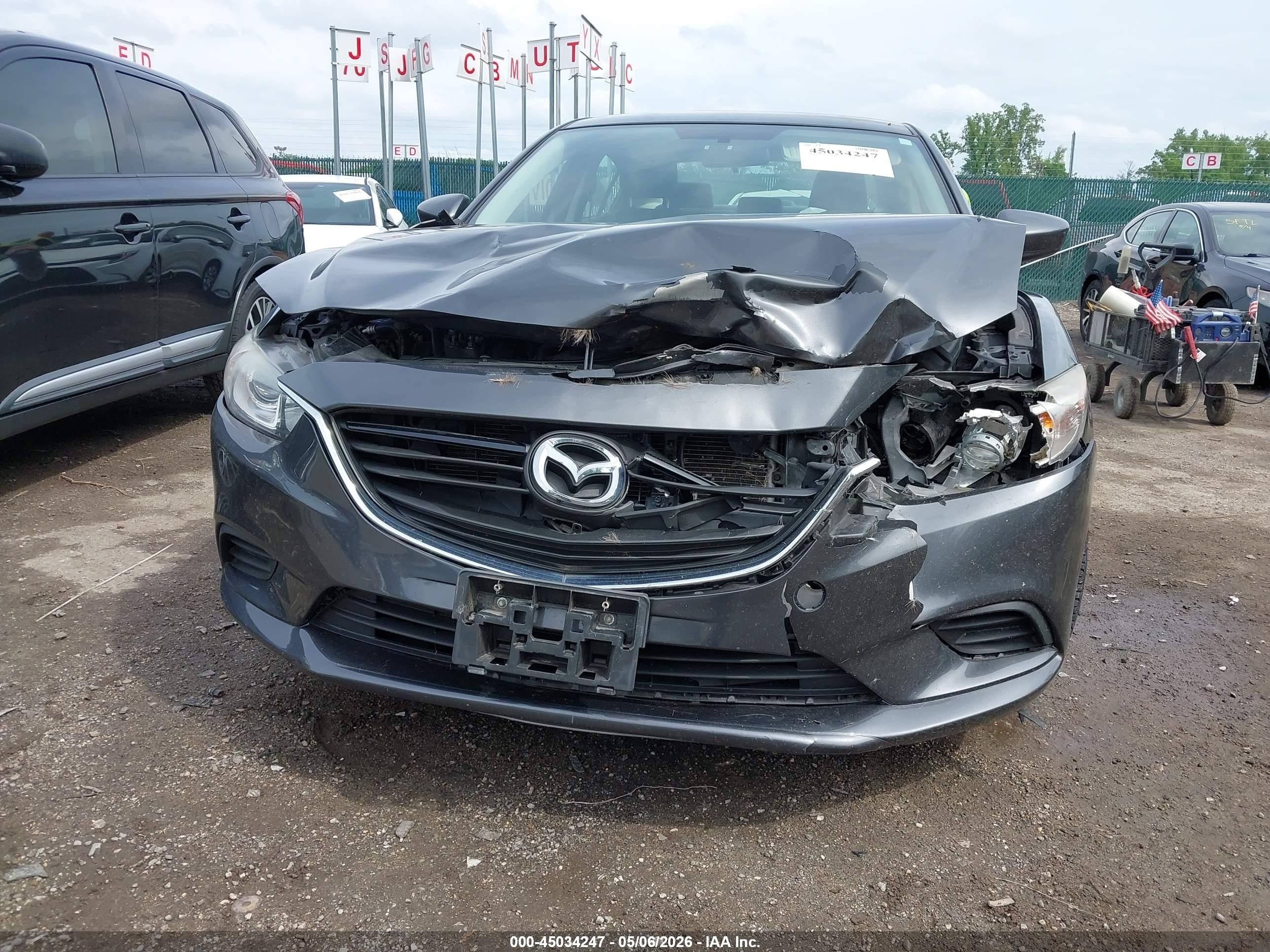 2016 Mazda Mazda6 I Touring Серый vin: JM1GJ1V56G1400994