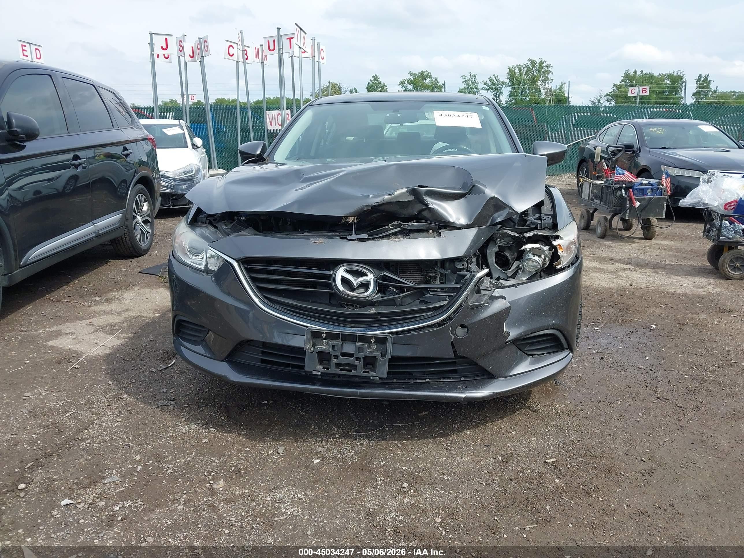 2016 Mazda Mazda6 I Touring Серый vin: JM1GJ1V56G1400994