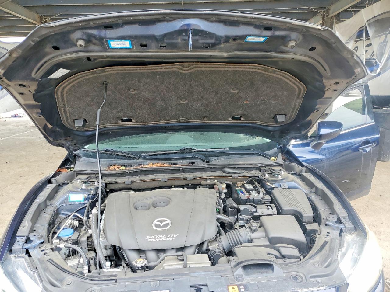 2015 Mazda 6 Touring Blue vin: JM1GJ1V57F1188072