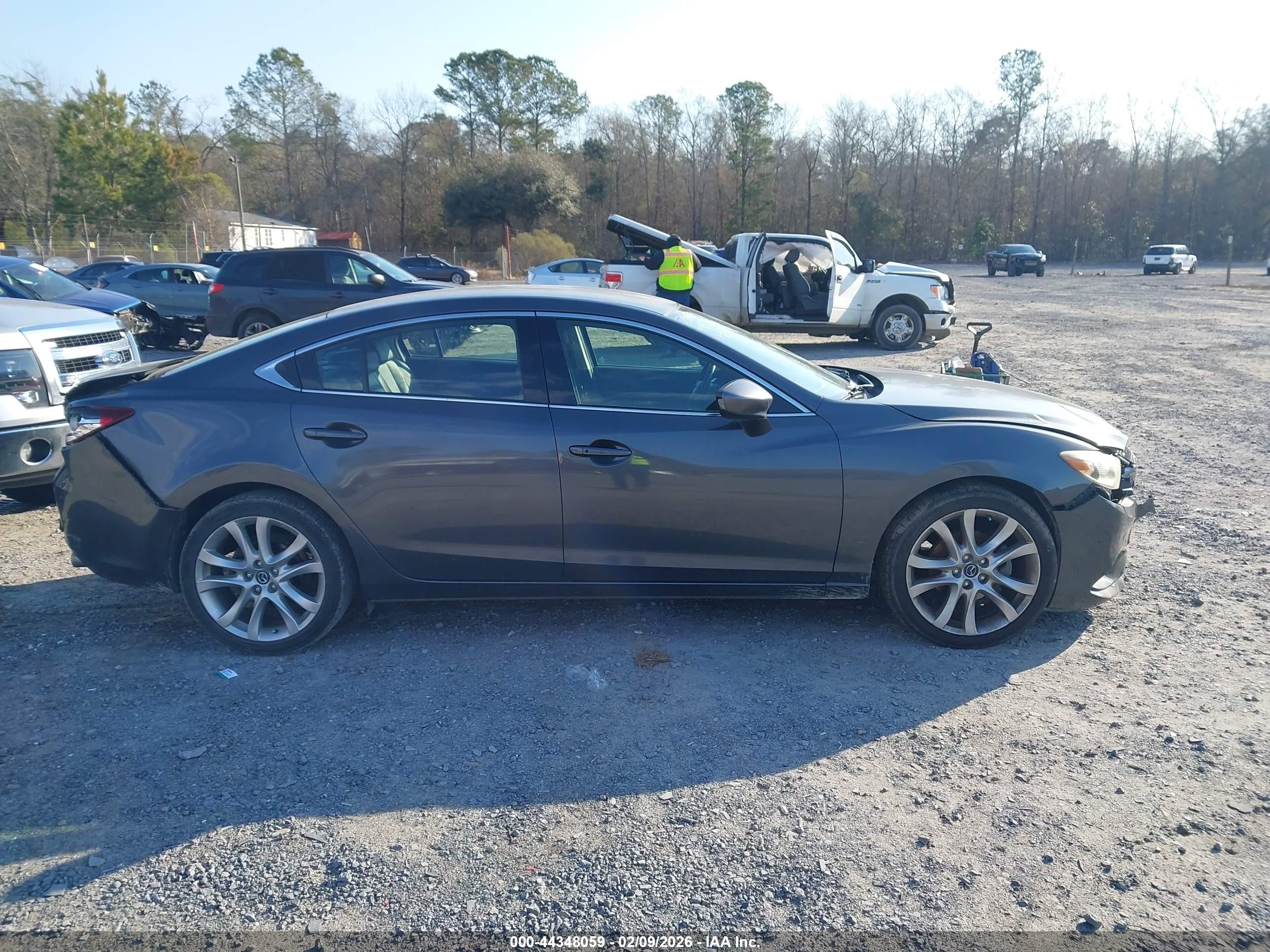 2015 Mazda Mazda6 I Touring Black vin: JM1GJ1V57F1191909