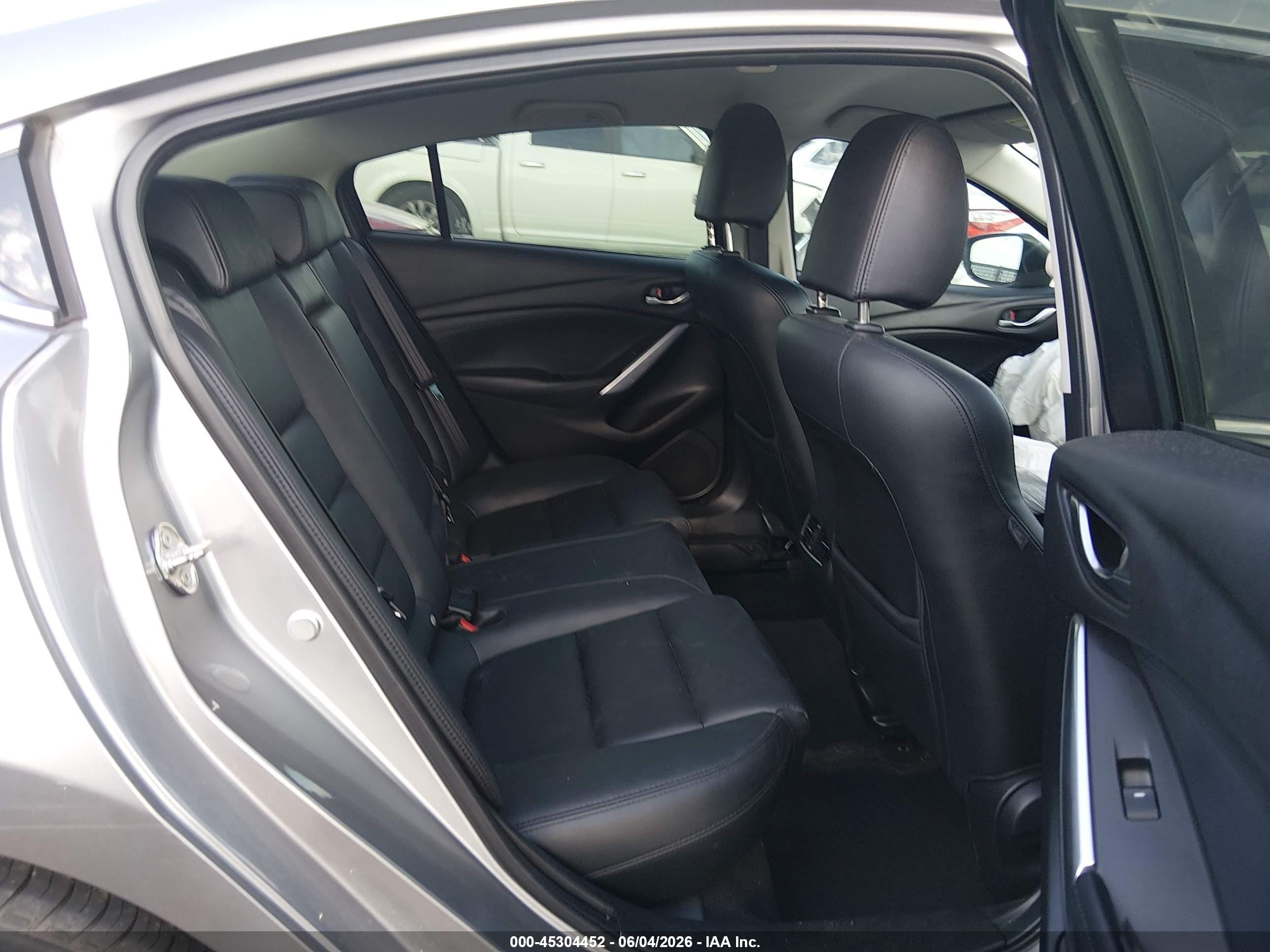 2015 Mazda Mazda6 I Touring Silver vin: JM1GJ1V57F1205730