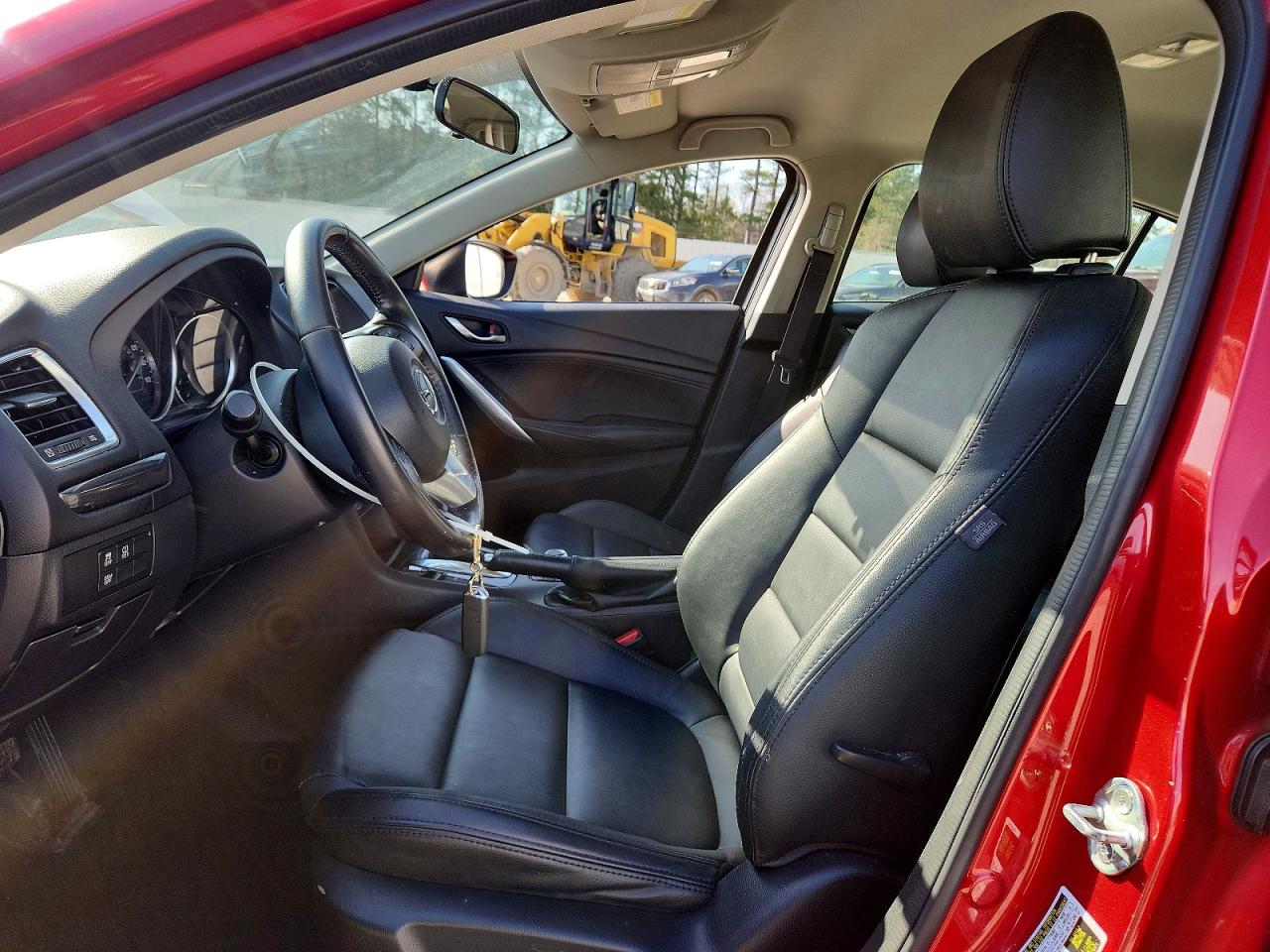 2015 Mazda 6 Touring Red vin: JM1GJ1V58F1185391