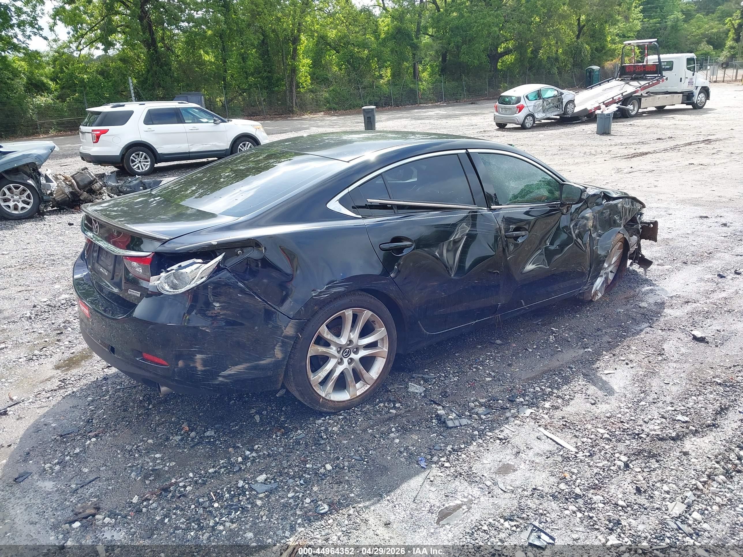 2015 Mazda Mazda6 I Touring Черный vin: JM1GJ1V59F1192379
