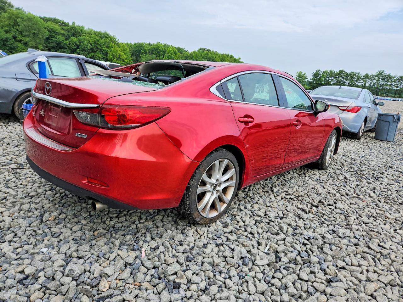 2015 Mazda 6 Touring Red vin: JM1GJ1V60F1166018