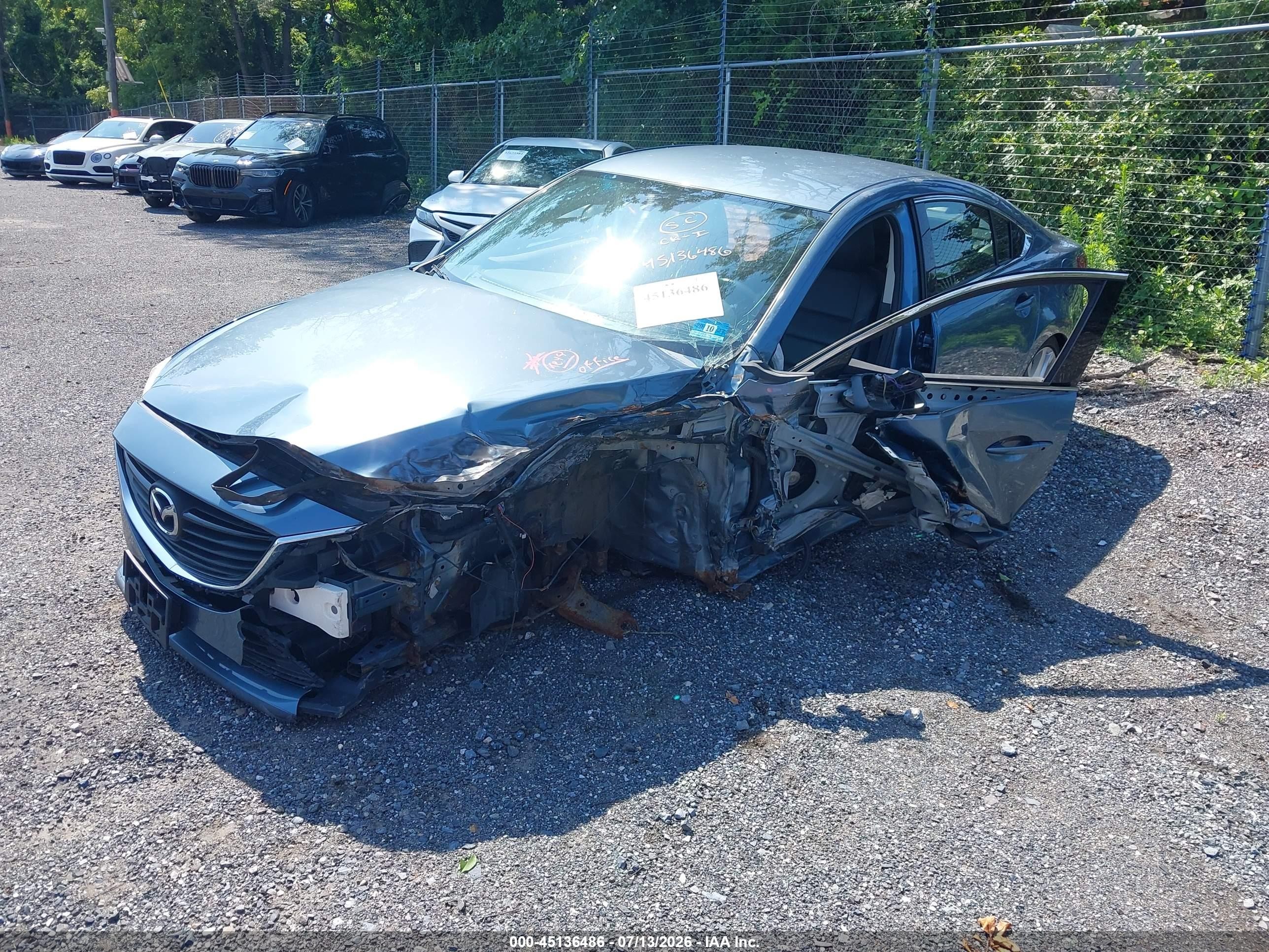 2014 Mazda Mazda6   Blue vin: JM1GJ1V62E1148411