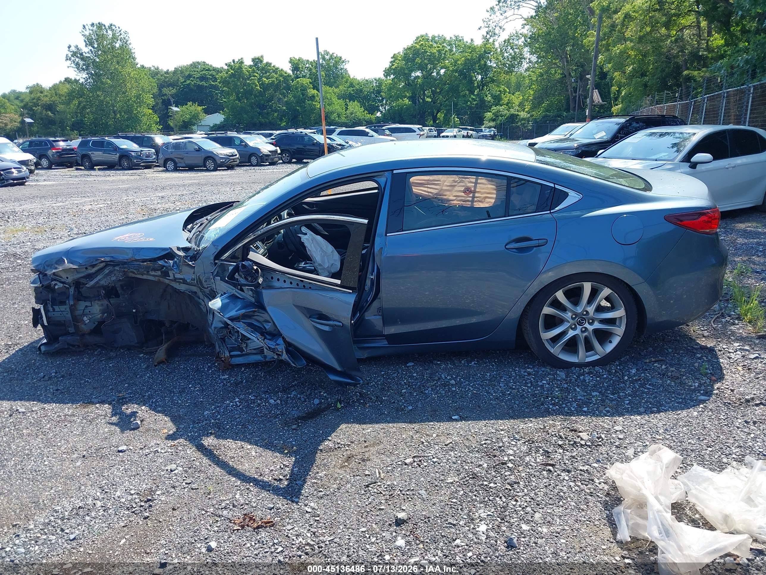 2014 Mazda Mazda6   Blue vin: JM1GJ1V62E1148411
