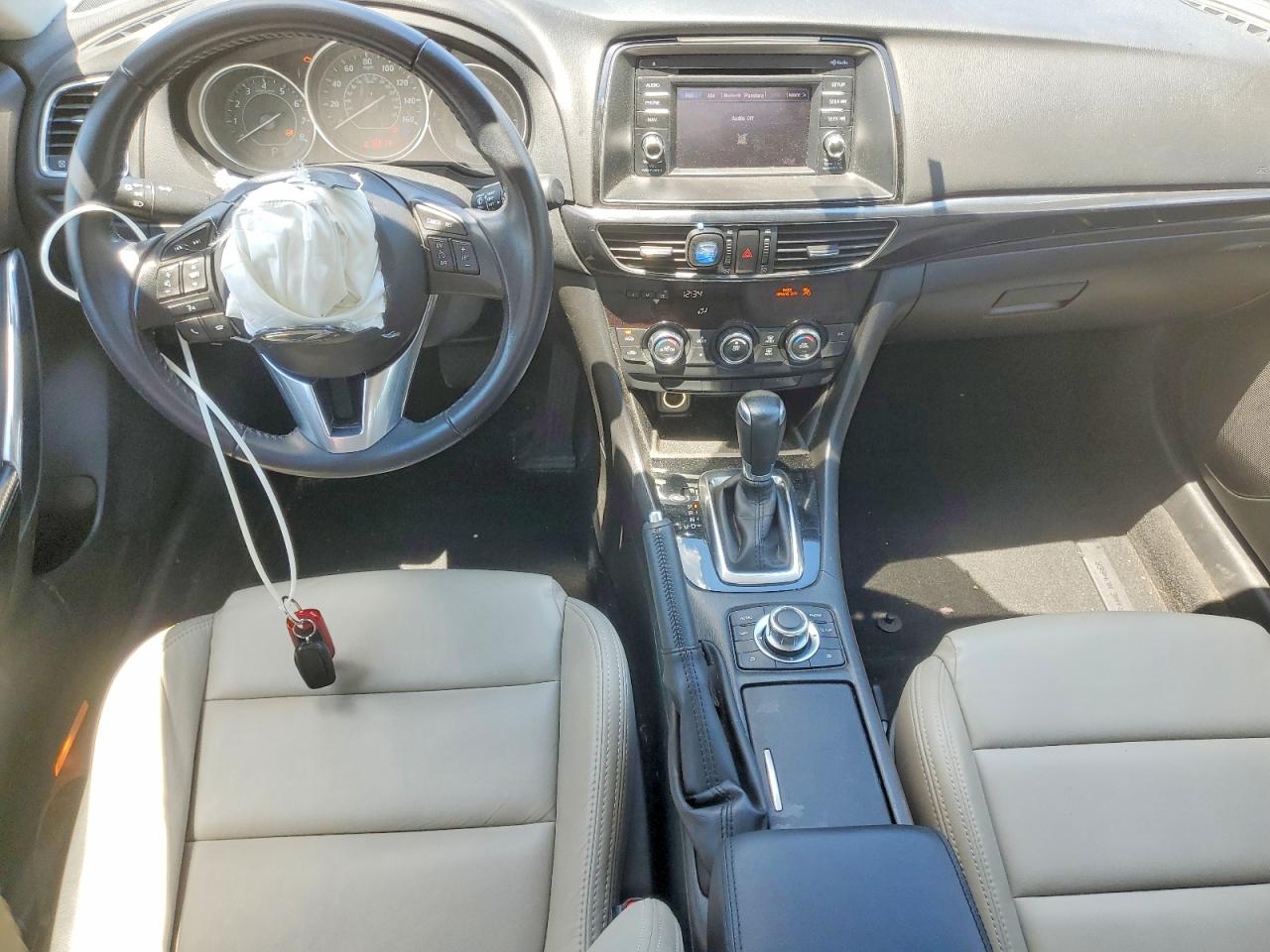 2015 Mazda 6 Touring Red vin: JM1GJ1V62F1170359