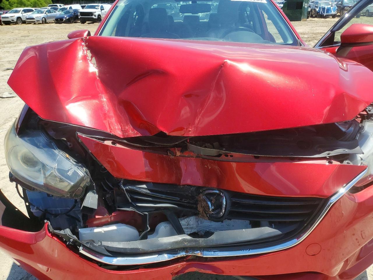 2015 Mazda 6 Touring Red vin: JM1GJ1V62F1170359