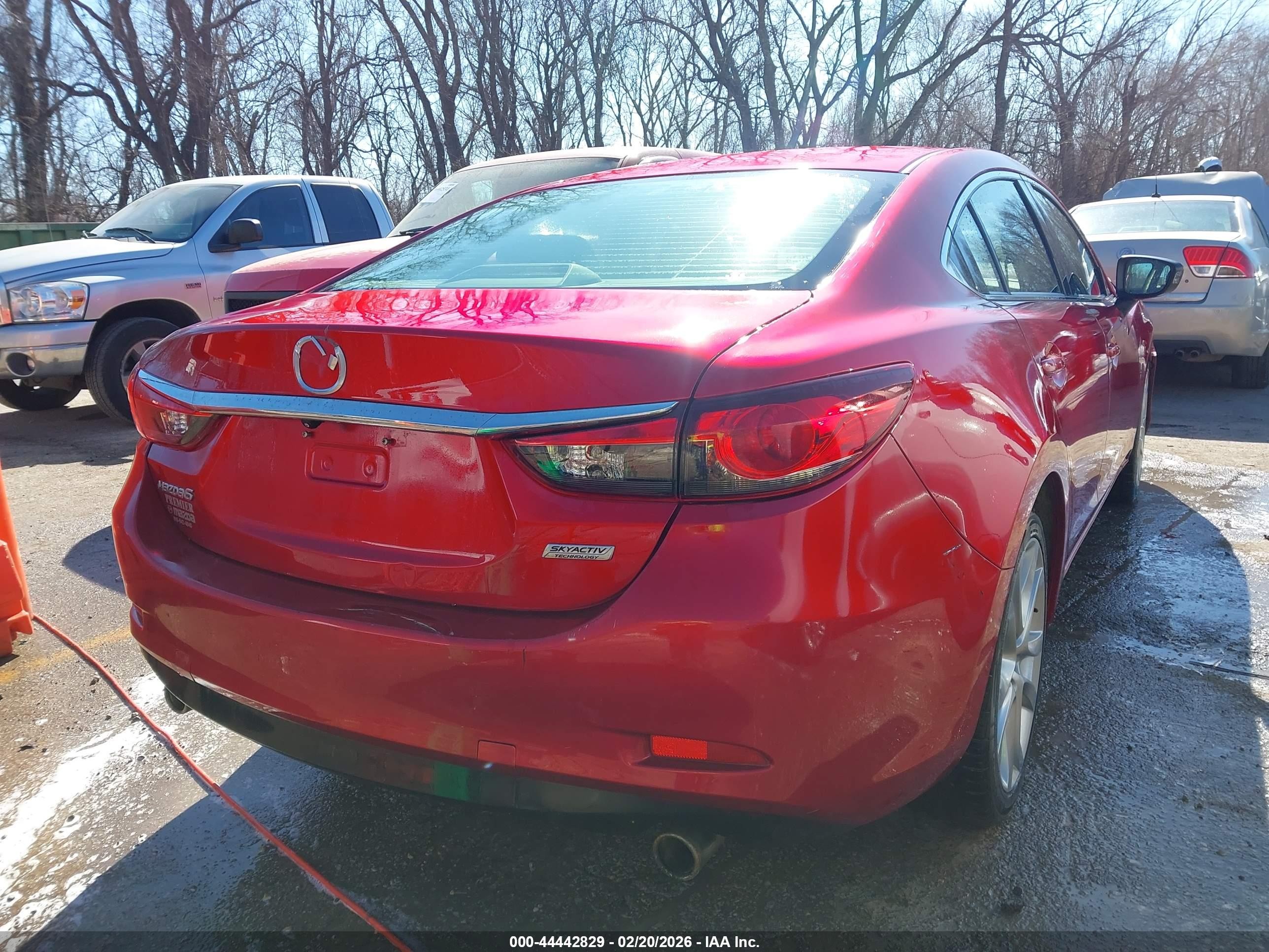 2014 Mazda Mazda6 I Touring Red vin: JM1GJ1V63E1161166