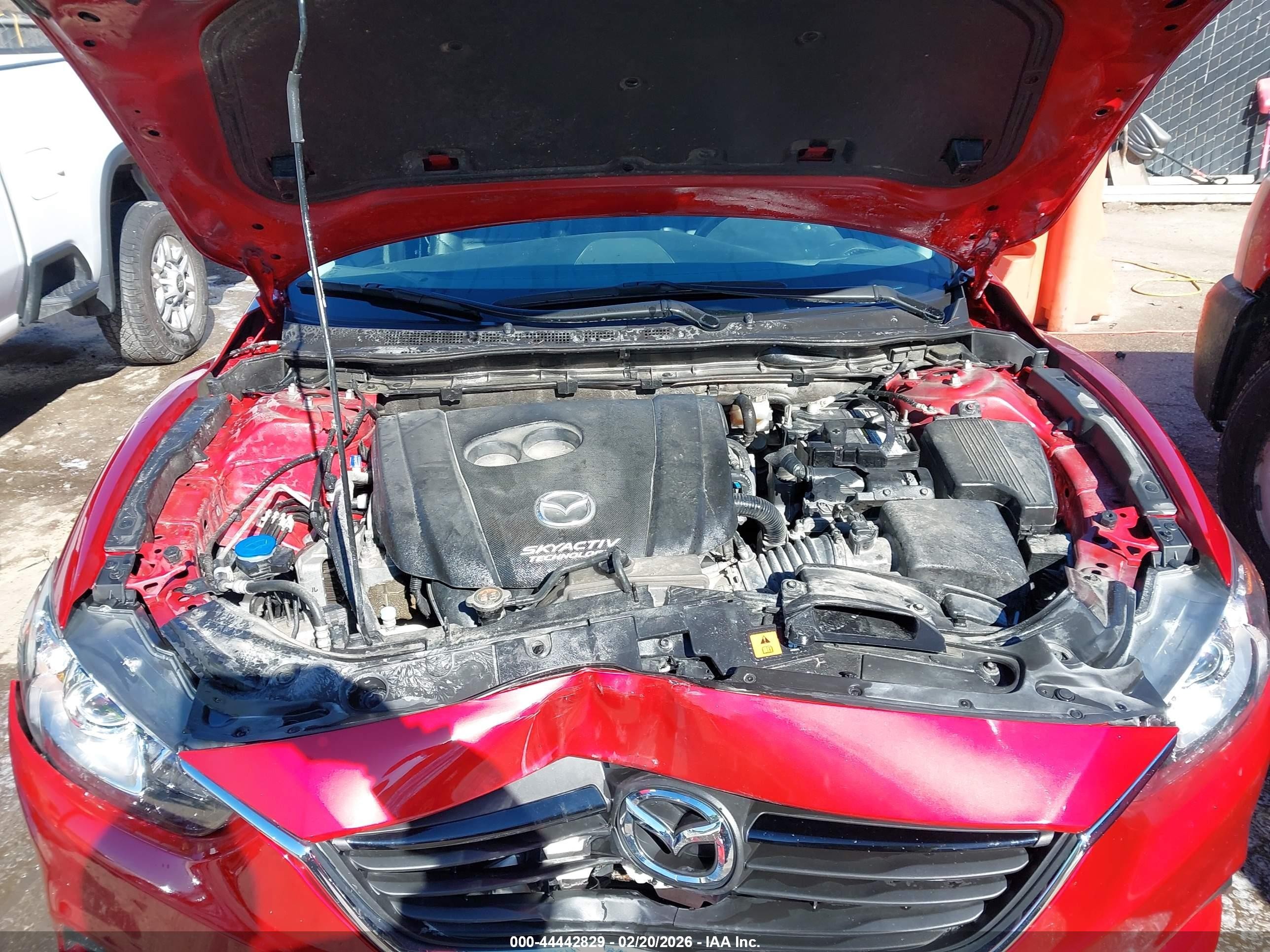 2014 Mazda Mazda6 I Touring Red vin: JM1GJ1V63E1161166