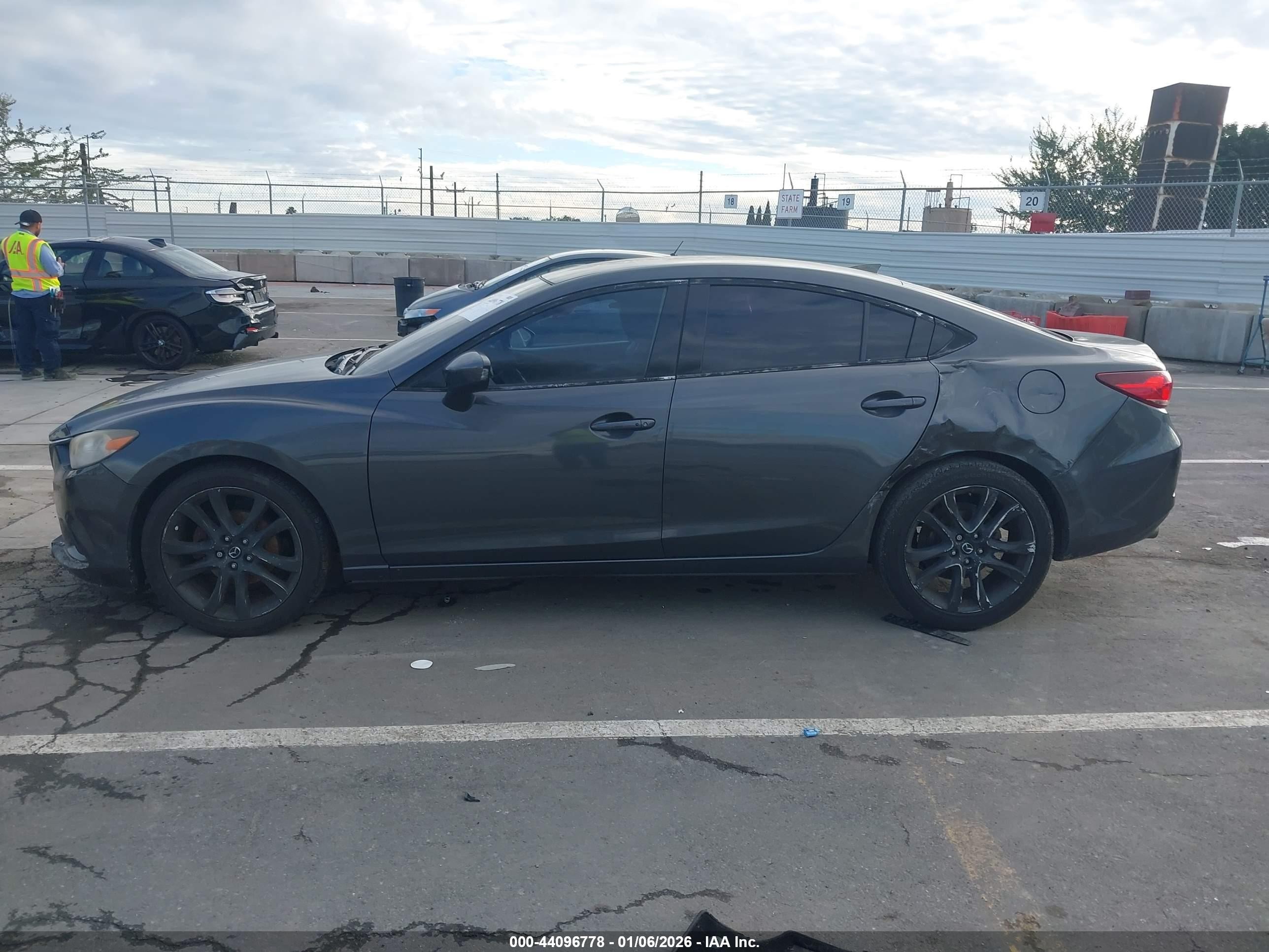 2015 Mazda Mazda6   Gray vin: JM1GJ1V63F1167292